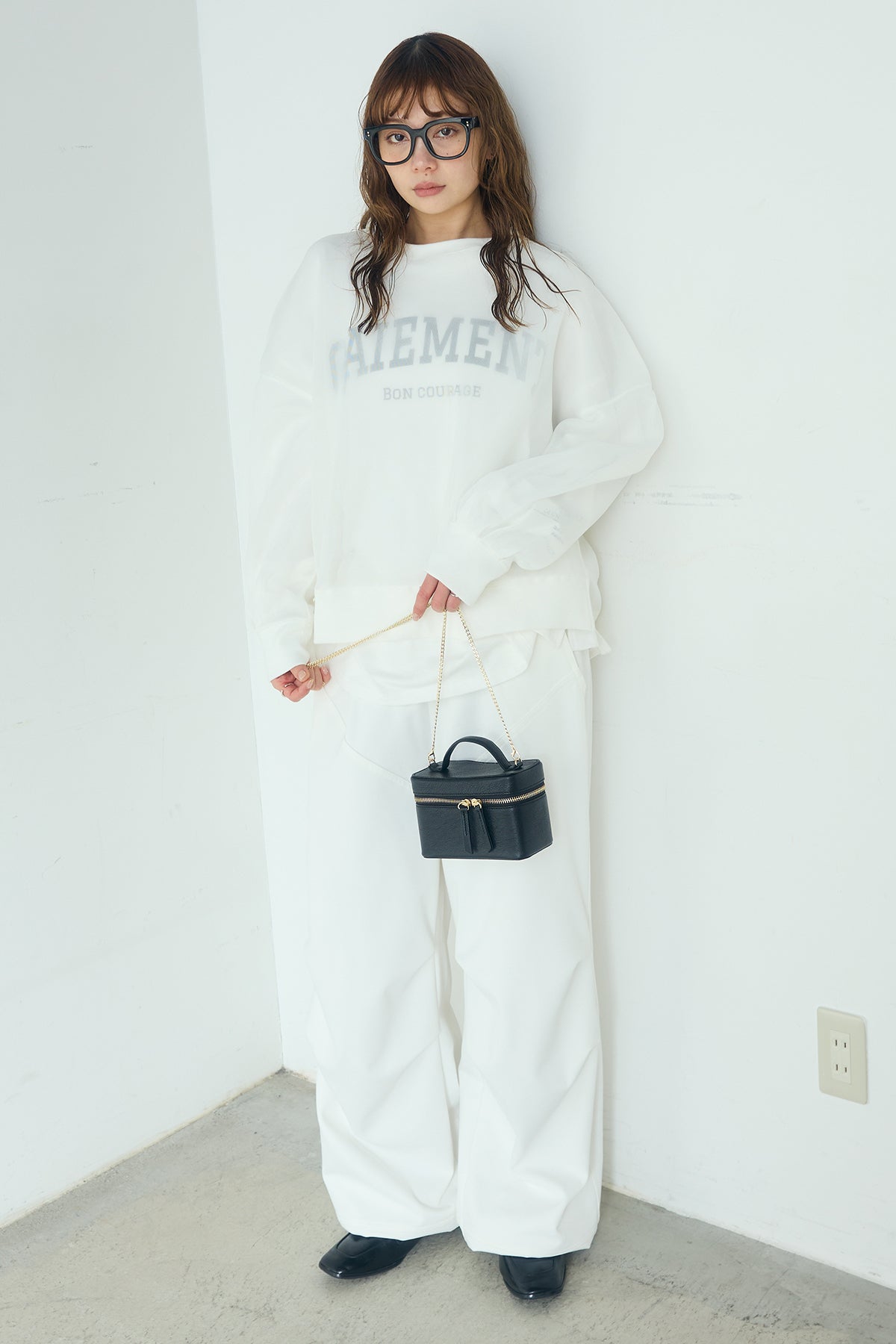 5128【美品】usaato ワイドパンツ 天然素材 シェルダブルボタン 白 SET]クリアダンボールプルオーバー+ランダムタックデザインワイド