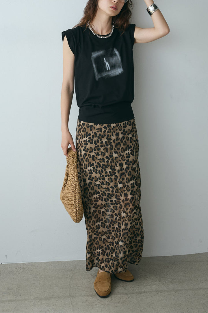 [SET]ぼかしプリントノースリーブTシャツ+レオパード柄ストレートスカート(2set)