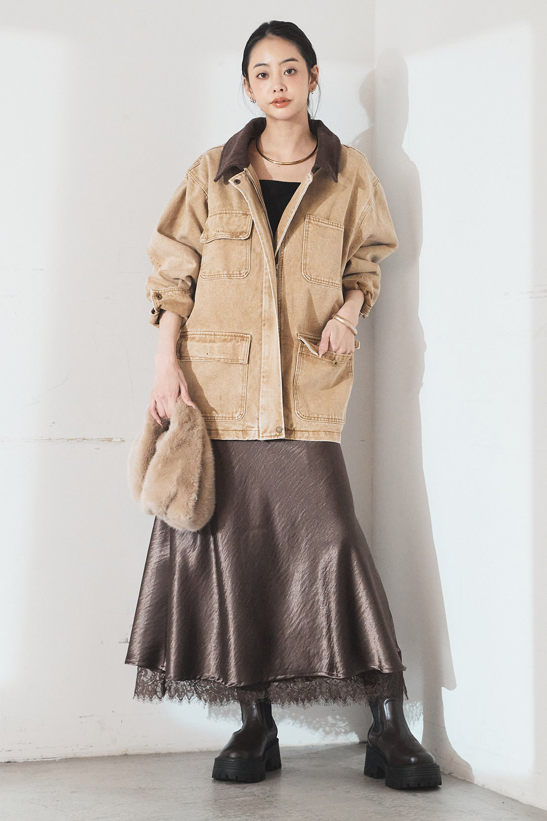 [SET]襟コーデュロイジップデニム調カバーオール+裾レースデザインサテンスカート(2set)