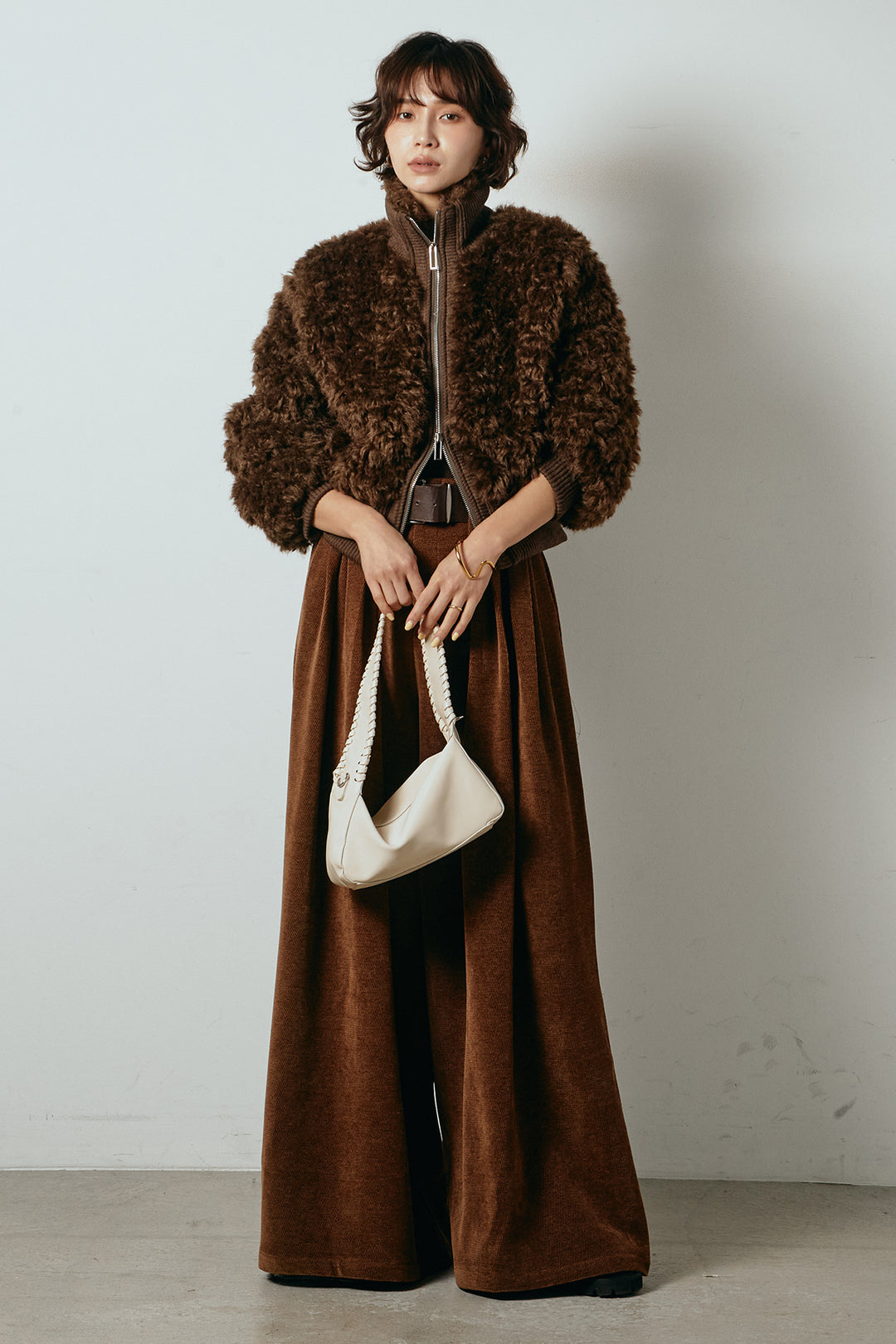 [SET]ハイネックショート丈ボアジップブルゾン+ベルトループコーデュロイワイドパンツ(2set)