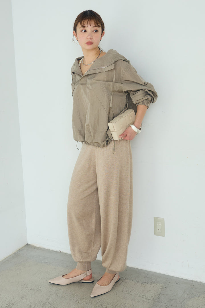 [SET]ナイロンフーディーブルゾンアウター+裾絞りリブニットパンツ(2set)