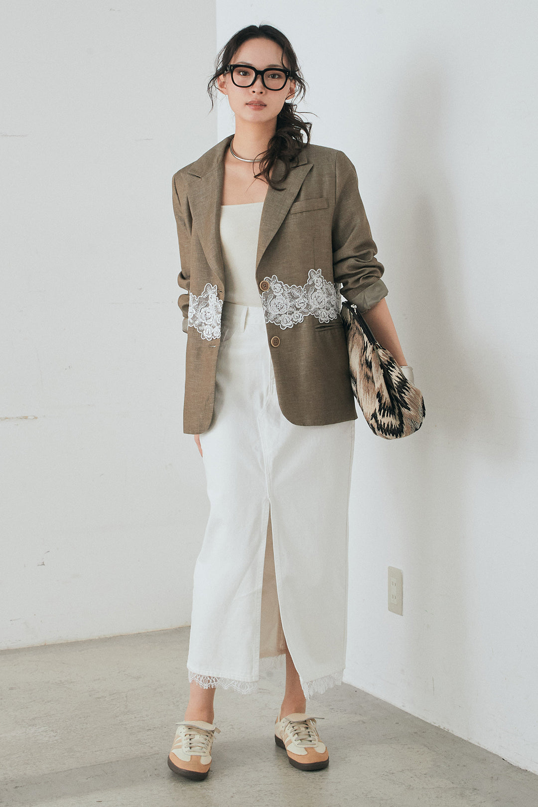 [SET]リネンタッチレースデザインジャケット+裾レースデザインデニムスカート(2set)