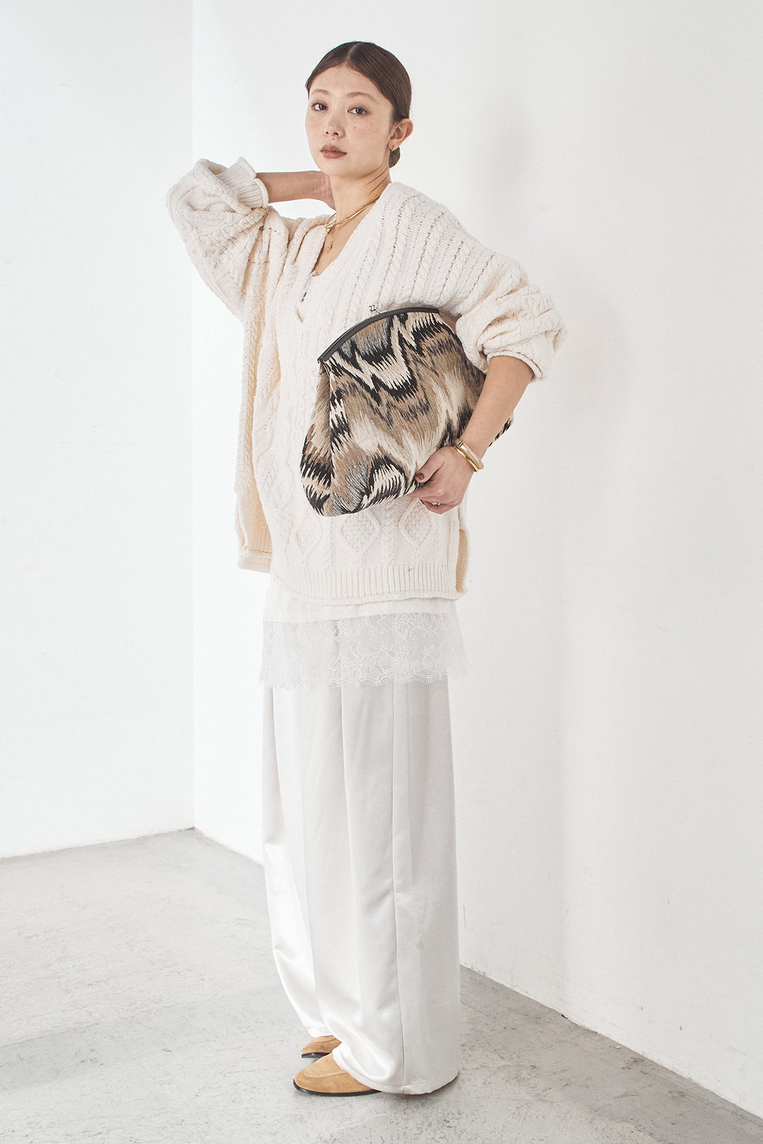 [SET]ケーブルVニットセーター+サテンタックワイドパンツ(2set)