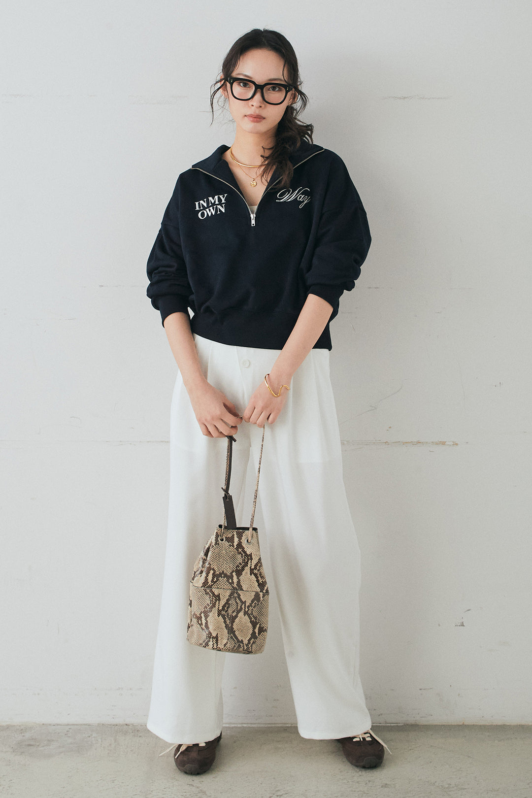 [SET]裏毛ロゴ刺繍ハーフZIPスウェット+斜めボタンタック入りスラックス(2set)