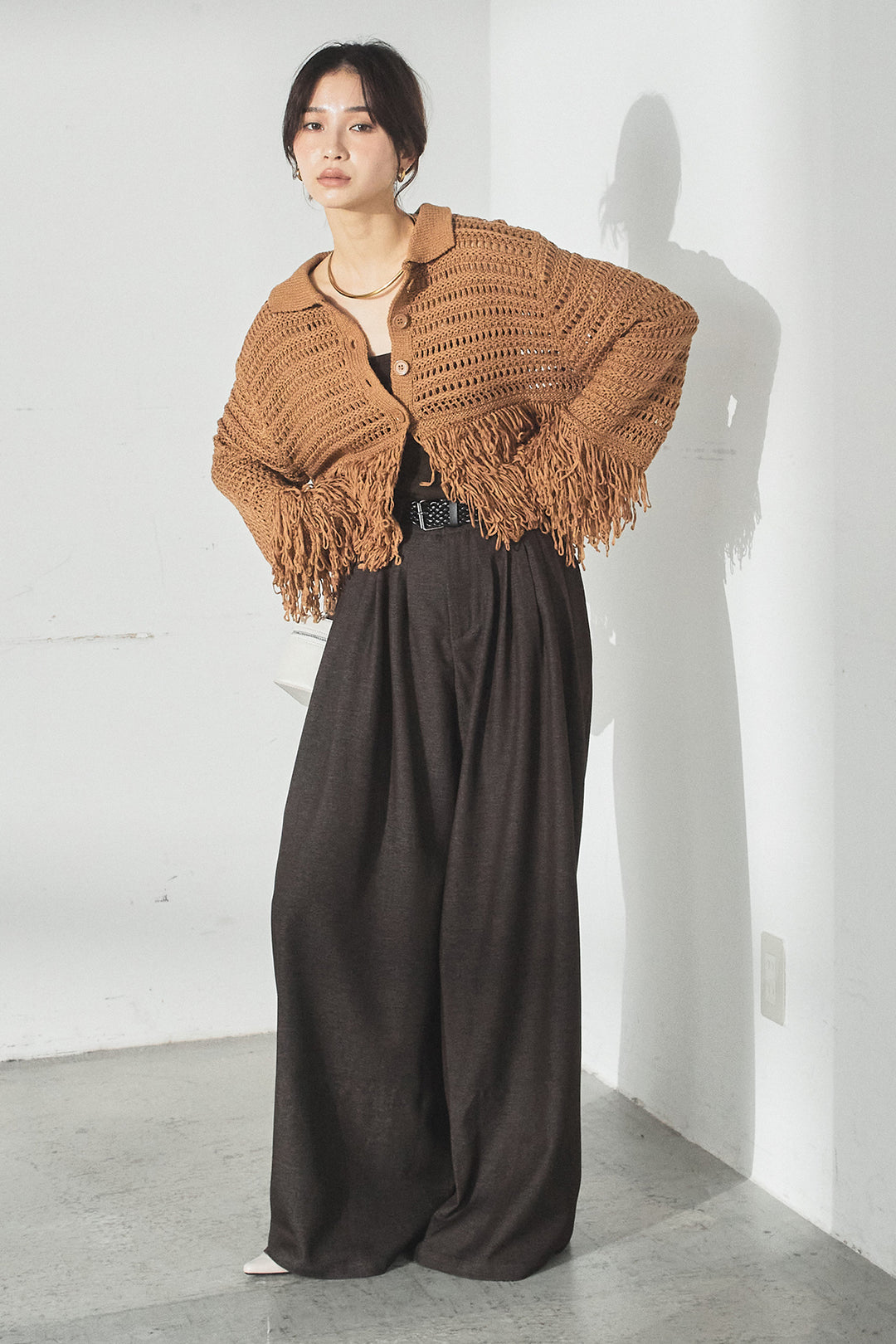 [SET]メッシュフリンジカーディガン+編みベルト付きウエストタックワイドパンツ(2set)