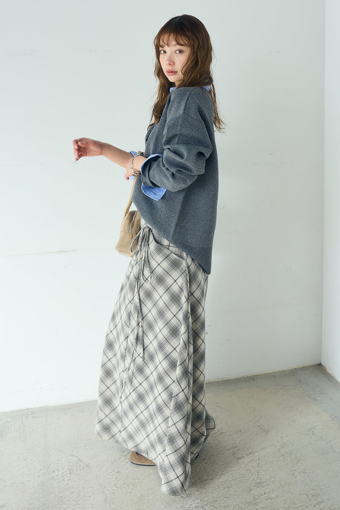 [SET]シャツレイヤード風カーディガン+タータンチェック柄フロントデザインスカート(2set)
