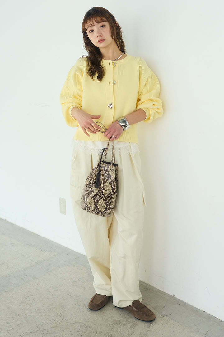 [SET]スポンディッシュBIGボタンクルーネックカーディガン+ブロード切り替えぺプラムタンク(2set)