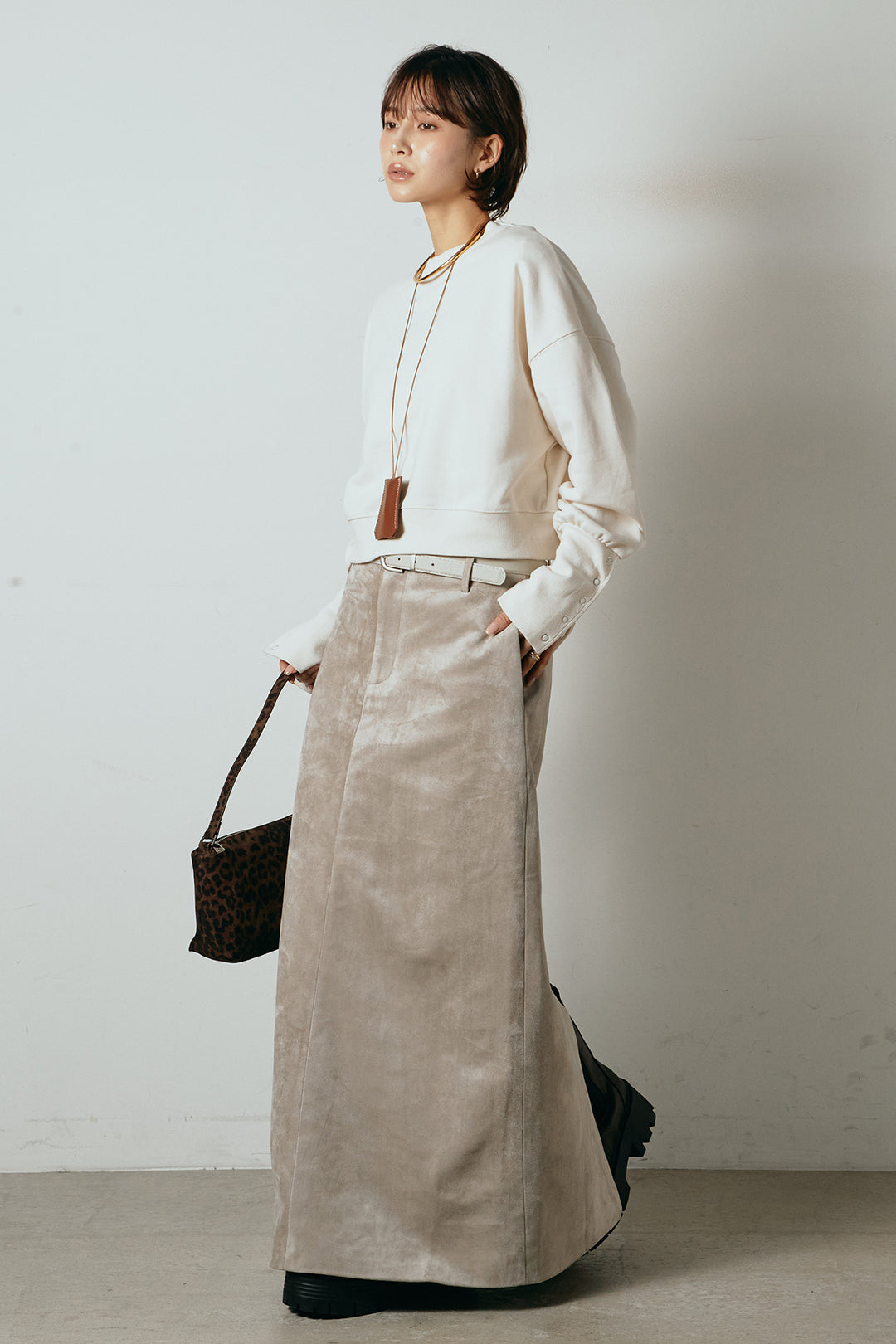 [SET]裏毛バックオープンプルオーバー+エコスウェードワイドスカート+ストレッチレースクルーネックインナー(3set)