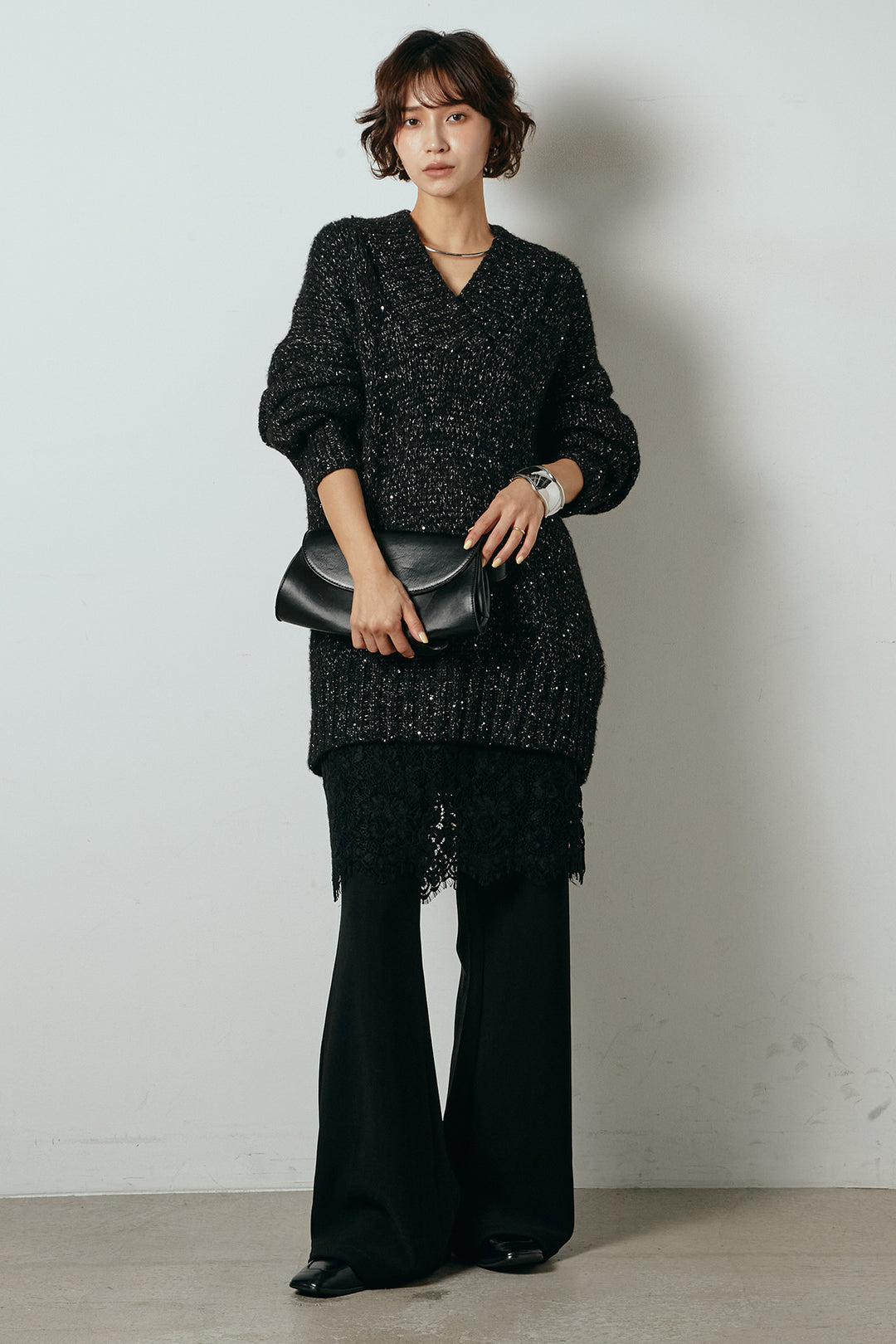 [SET]Vネックラメニットトップス+レース刺繍レイヤードフレアパンツ(2set)