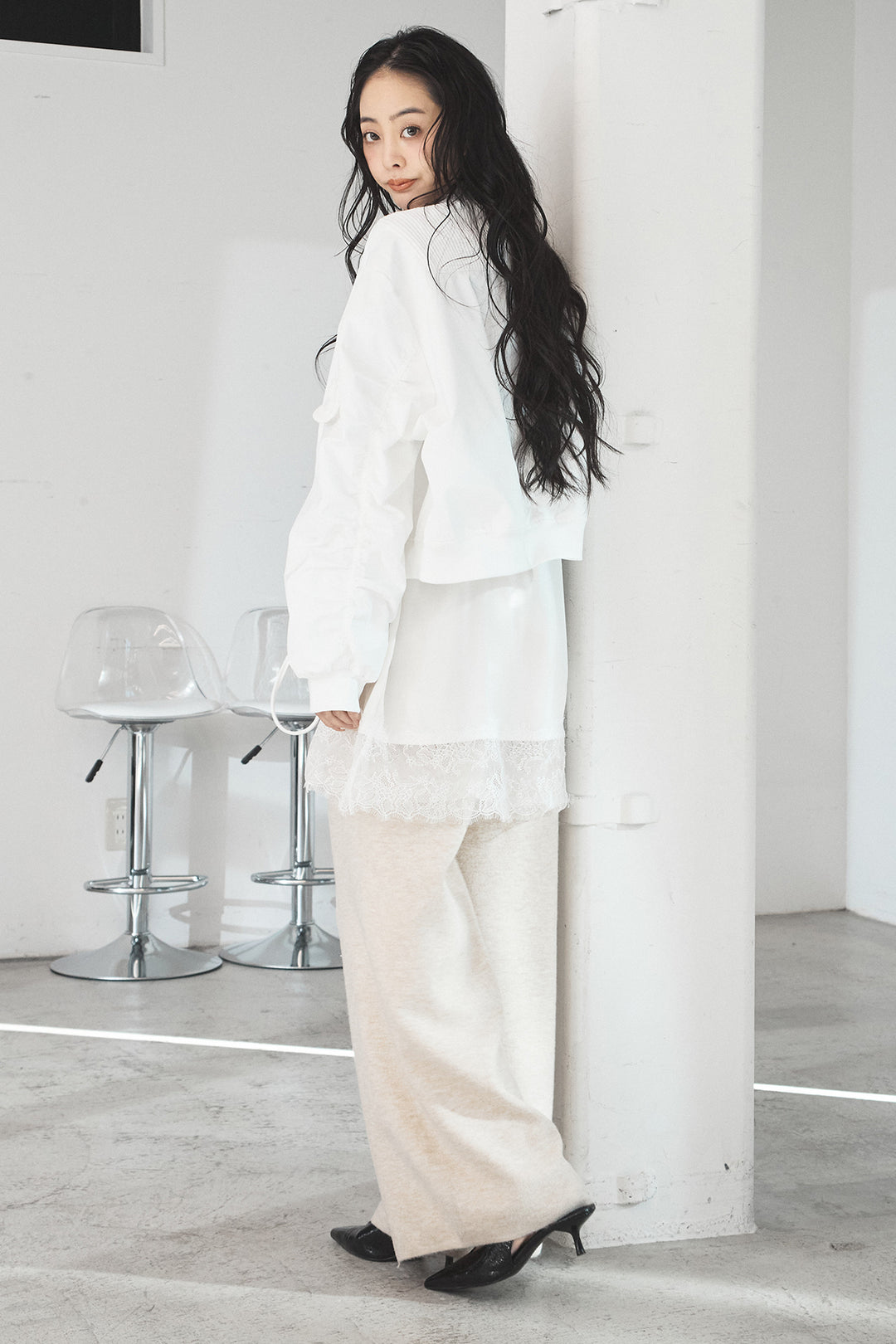 [SET]袖ギャザーデザインブルゾン+センターラインニットパンツ(2set)