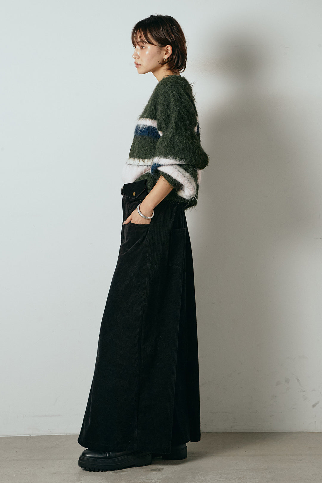 [SET]起毛配色マルチボーダーニットトップス+ポーチベルト付きコーデュロイワイドスカート(2set)