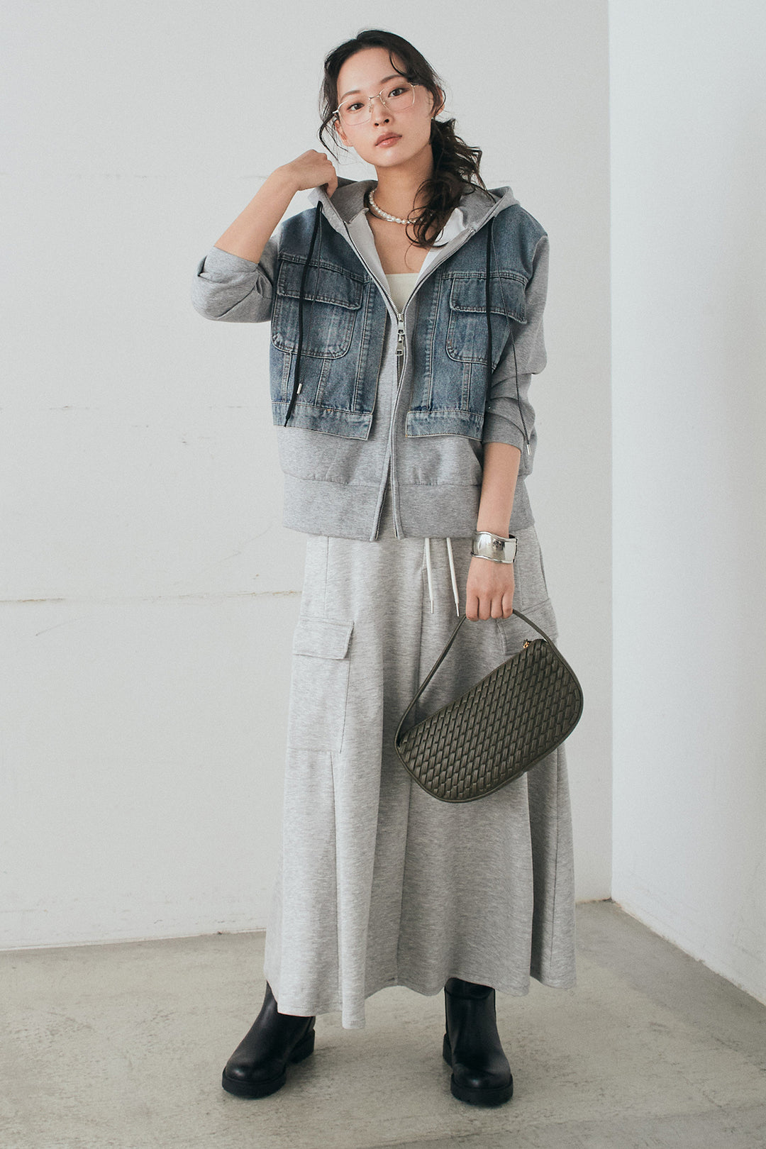 [SET]デニム切替ポンチダブルジップパーカー+リラックススウェットスカート(2set)