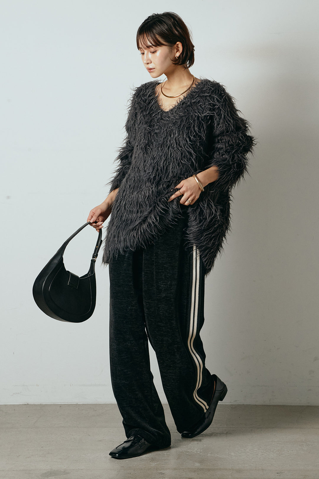 [SET]深Vネックシャギーニットトップス+リラックスサイドラインベロアワイドパンツ(2set)