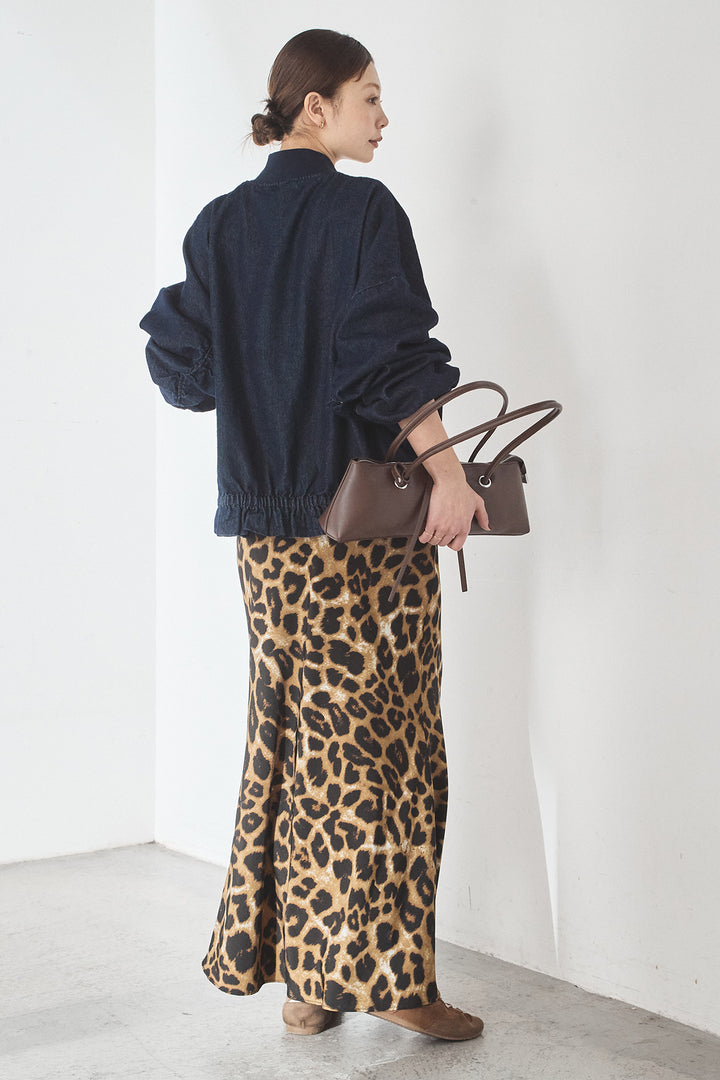 [SET]袖シャーリング裾フリルデニムブルゾン+レオパードサテンナロースカート(2set)