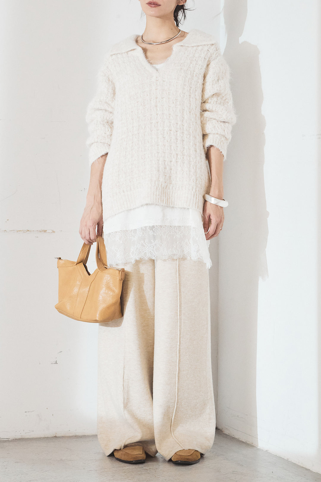 [SET]襟付きVネックニットトップス+レース切り替えキャミソール+センターラインニットパンツ(3set)