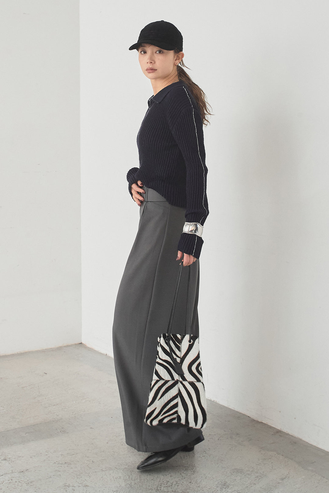 [SET]衿付きニットプルオーバー+ベルト付きツータックワイドパンツ(2set)