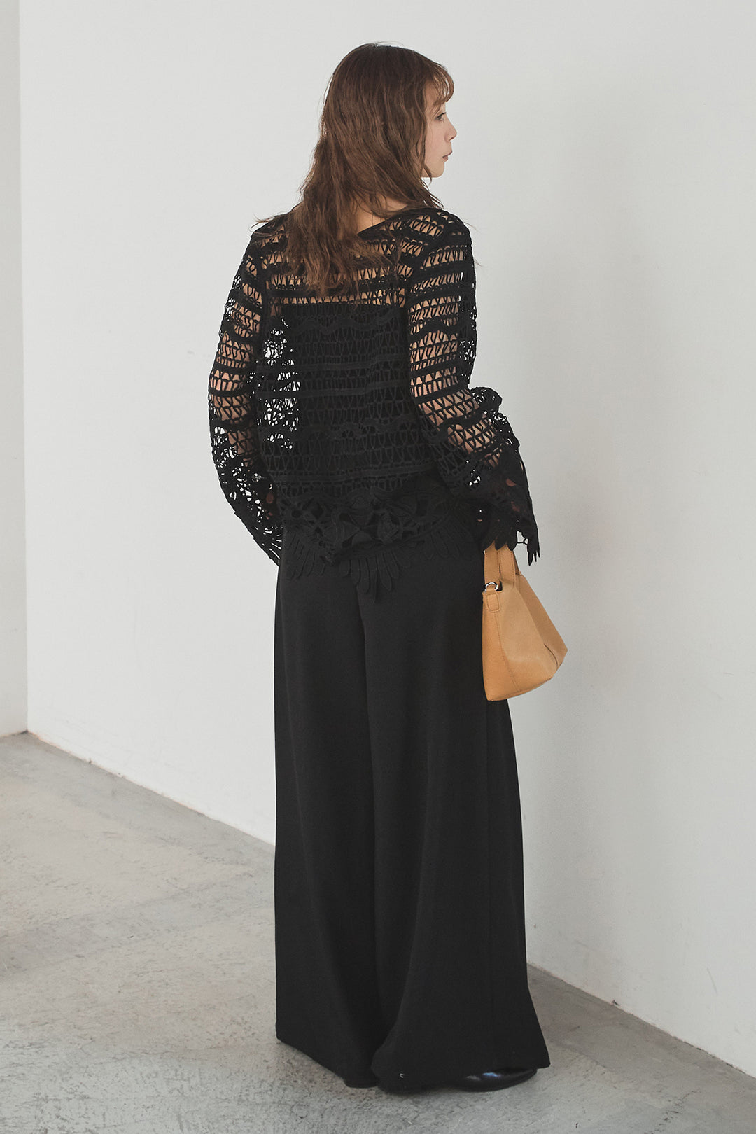 [SET]裾デザインメッシュプルオーバー+ベルト付きツータックワイドパンツ(2set)