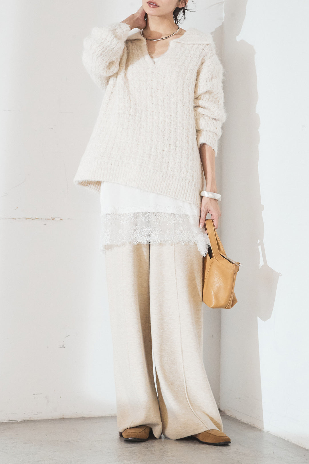 [SET]襟付きVネックニットトップス+レース切り替えキャミソール(2set)