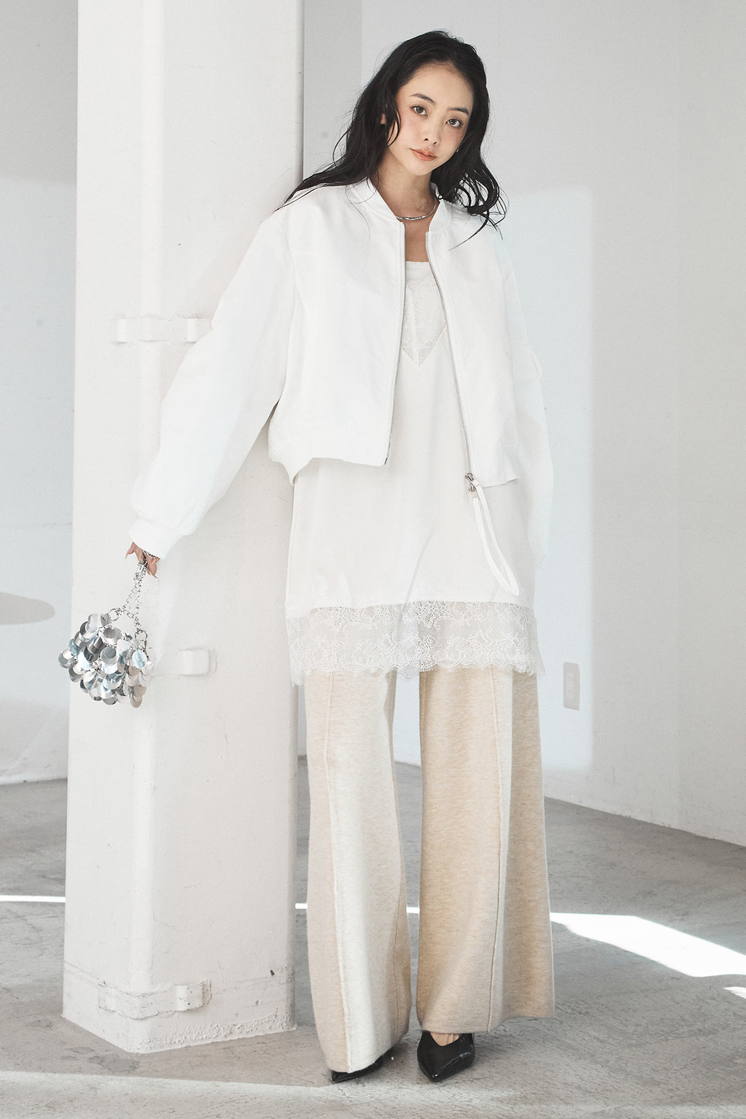 [SET]袖ギャザーデザインブルゾン+レース切り替えキャミソール(2set)