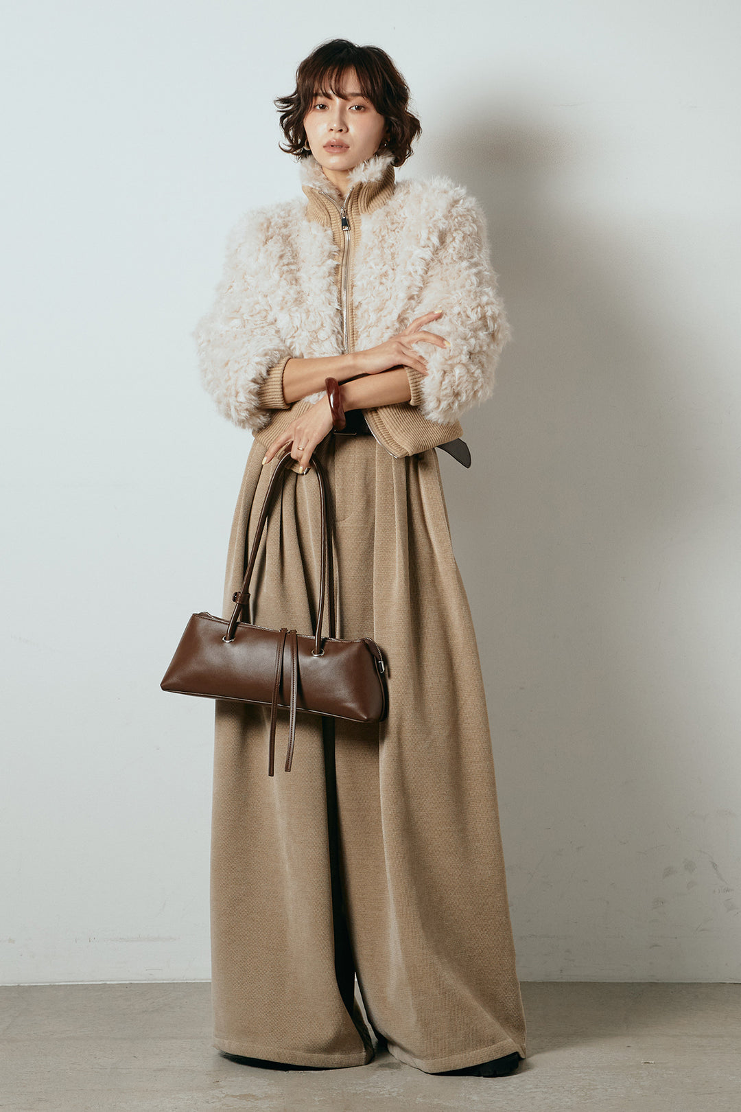 [SET]ハイネックショート丈ボアジップブルゾン+ベルトループコーデュロイワイドパンツ(2set)