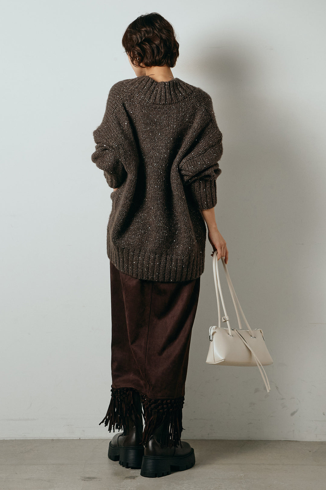 [SET]Vネックラメニットトップス+スウェードライク裾フリンジスカート(2set)