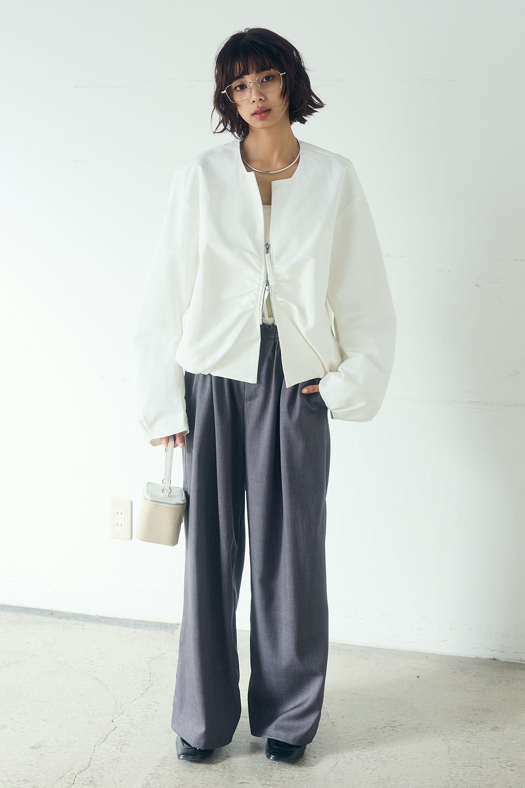 [SET]ノーカラーフロントギャザージップアウター+ツイルメニータックパンツ(2set)