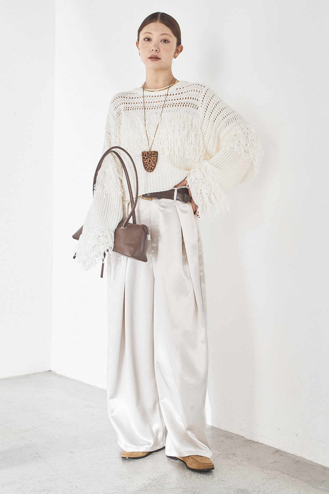 [SET]メッシュフリンジ切り替えプルオーバー+サテンタックワイドパンツ(2set)