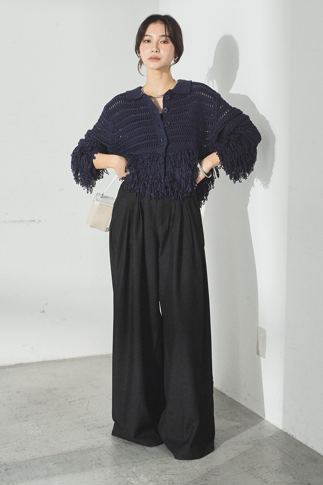 [SET]メッシュフリンジカーディガン+編みベルト付きウエストタックワイドパンツ(2set)