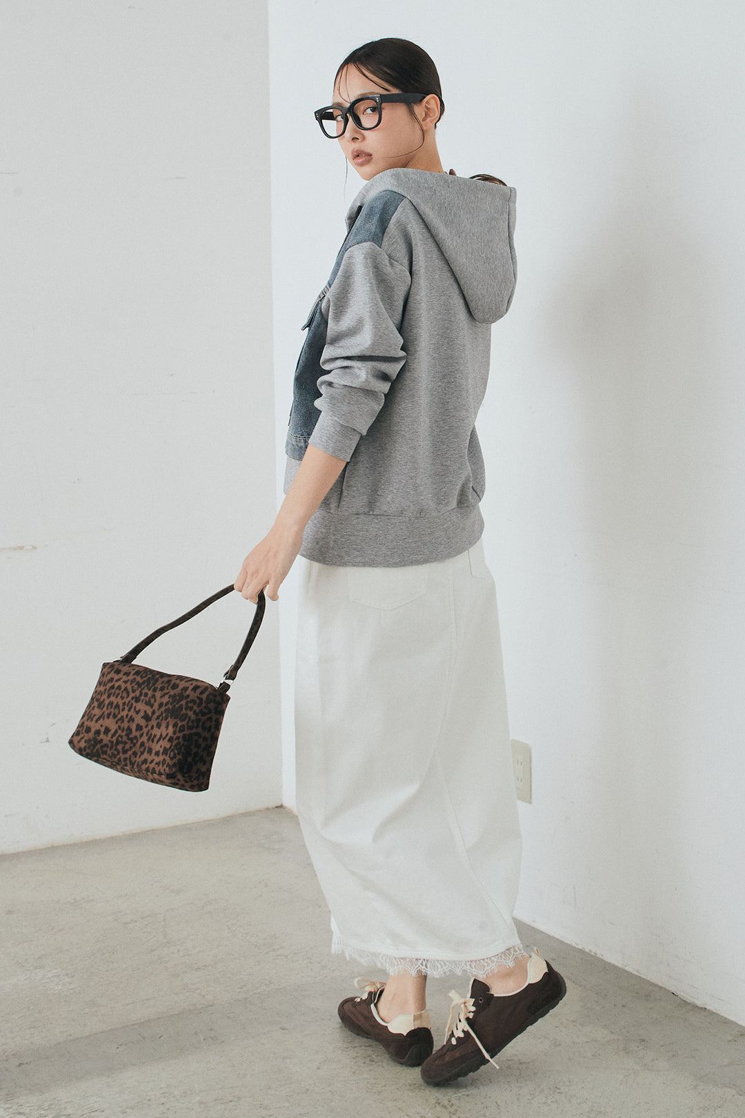 [SET]デニム切替ポンチダブルジップパーカー+裾レースデザインデニムスカート(2set)