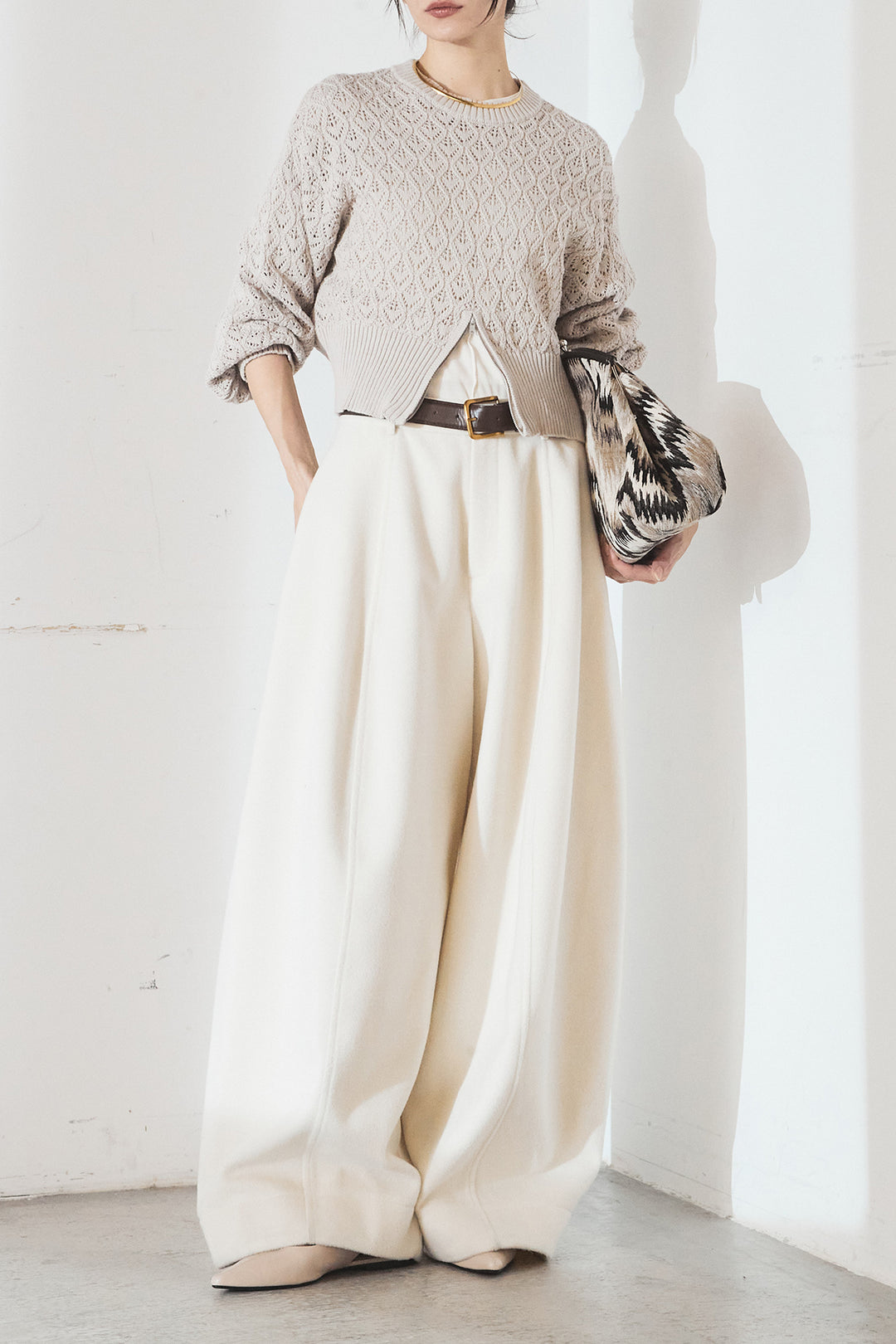 [SET]透かし編みニットジップスリットプルオーバー+ウールタッチカーブワイドパンツ(2set)