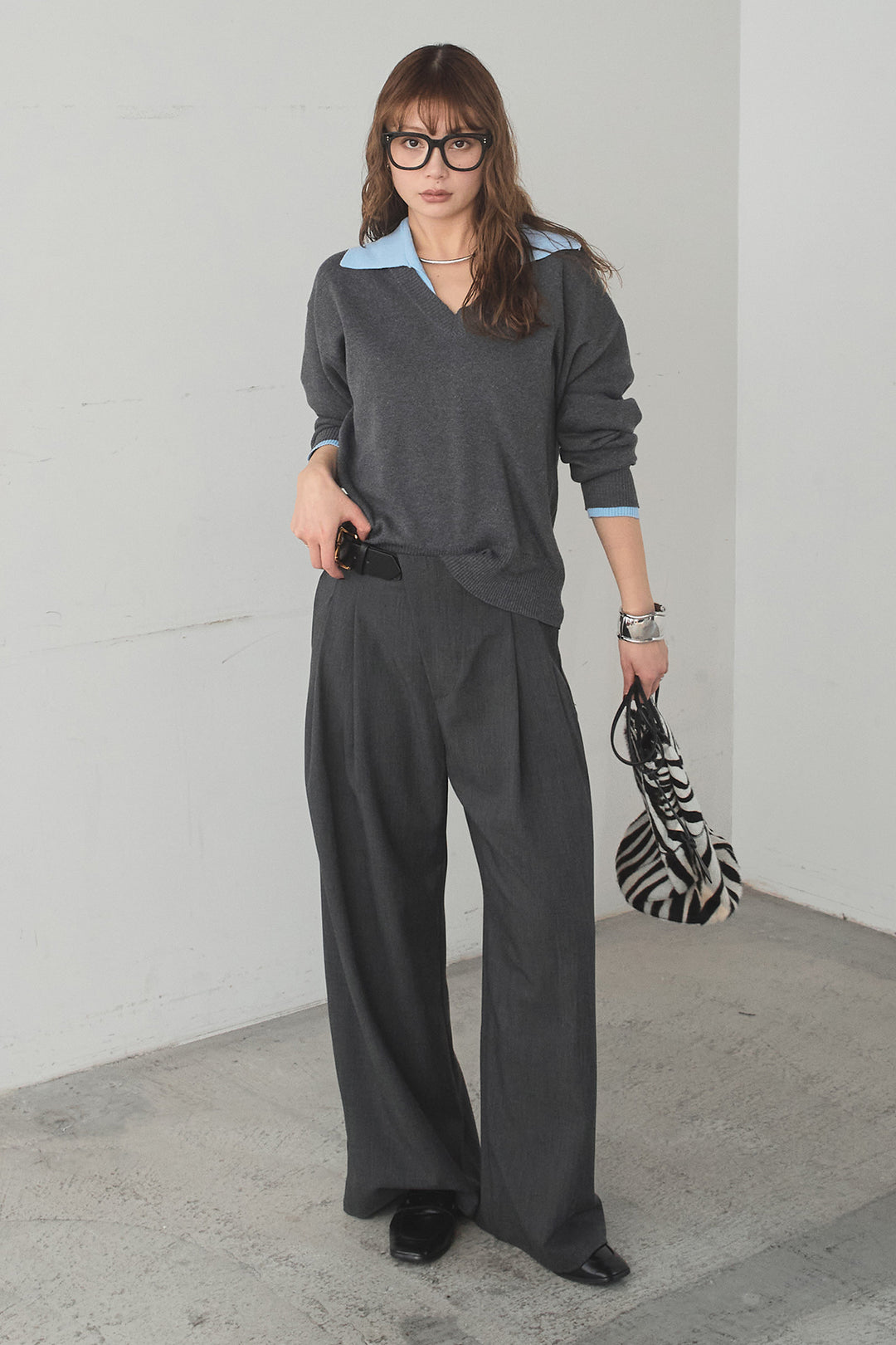 [SET]バイカラーニットレイヤード風プルオーバー+サイドベルトタック入りスラックス(2set)