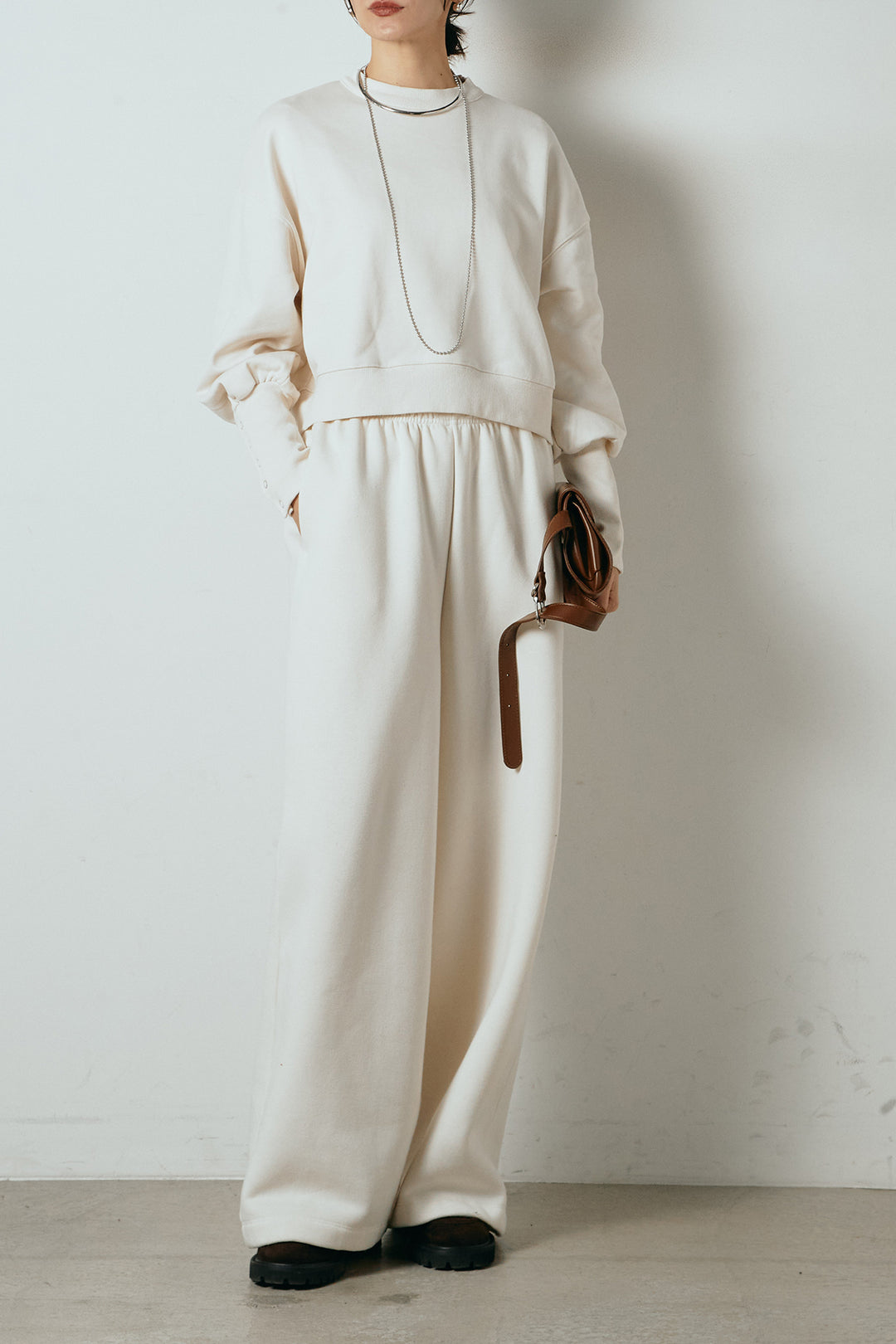 [SET]裏毛バックオープンプルオーバー+裏起毛スウェットワイドパンツ(2set)