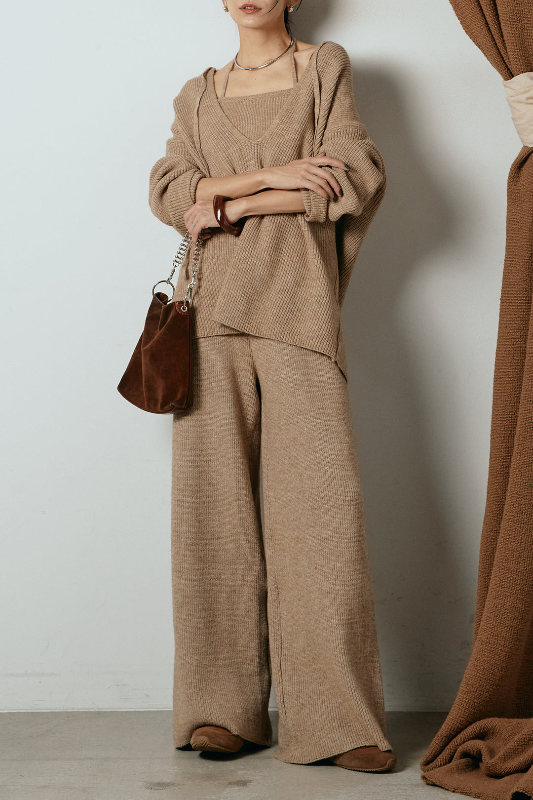 [SET]ホルターネックケーブルニットSETUP