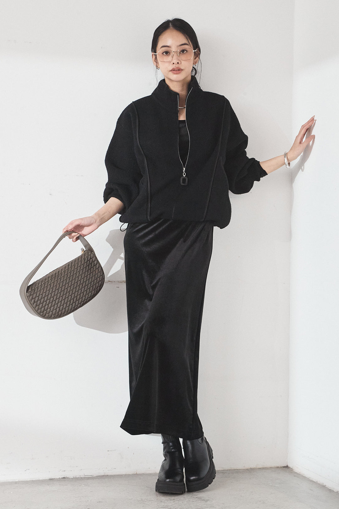 [SET]ハイネックパイピングデザインブルゾン+ベロアバレエネックワンピース(2set)