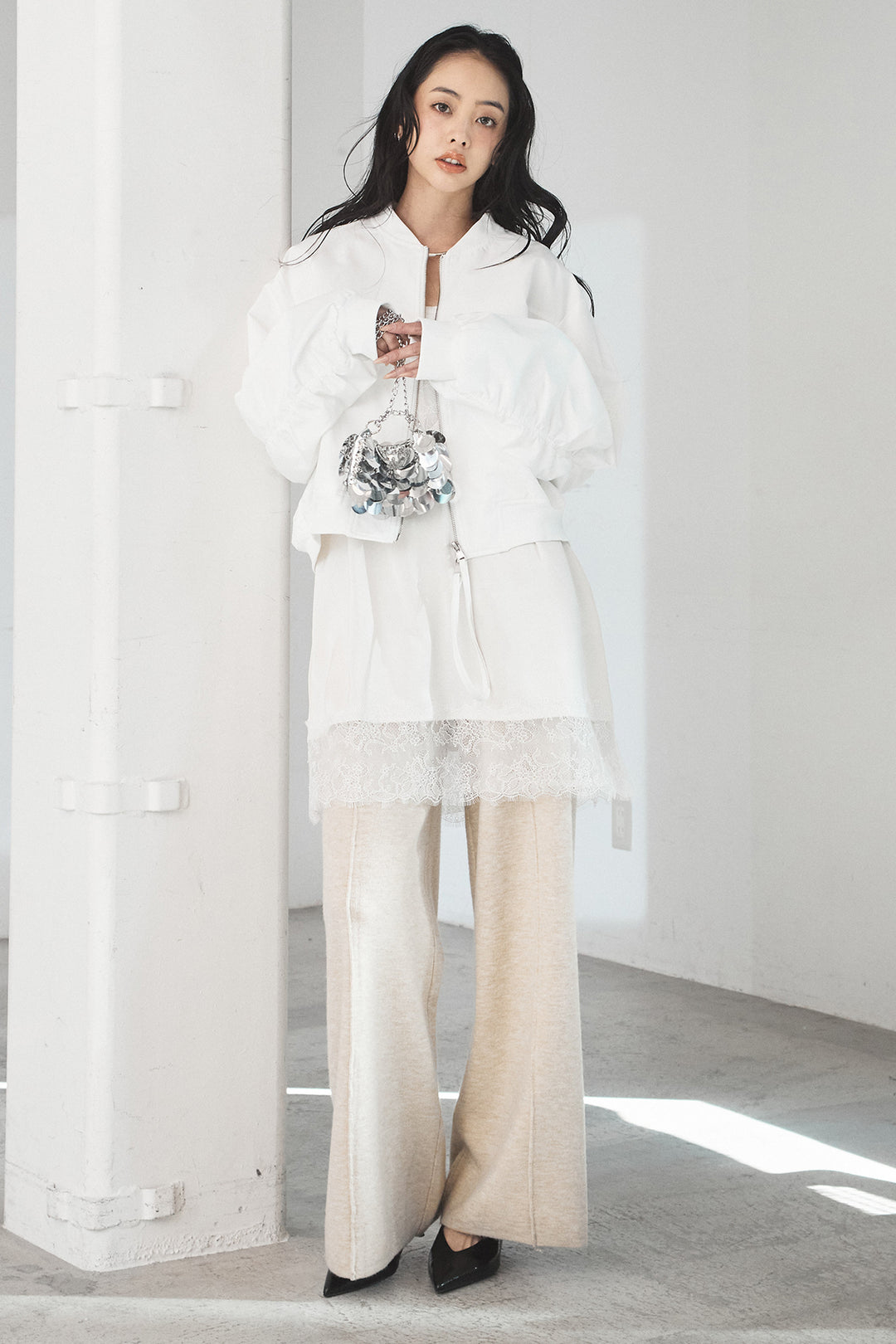 [SET]袖ギャザーデザインブルゾン+レース切り替えキャミソール(2set)