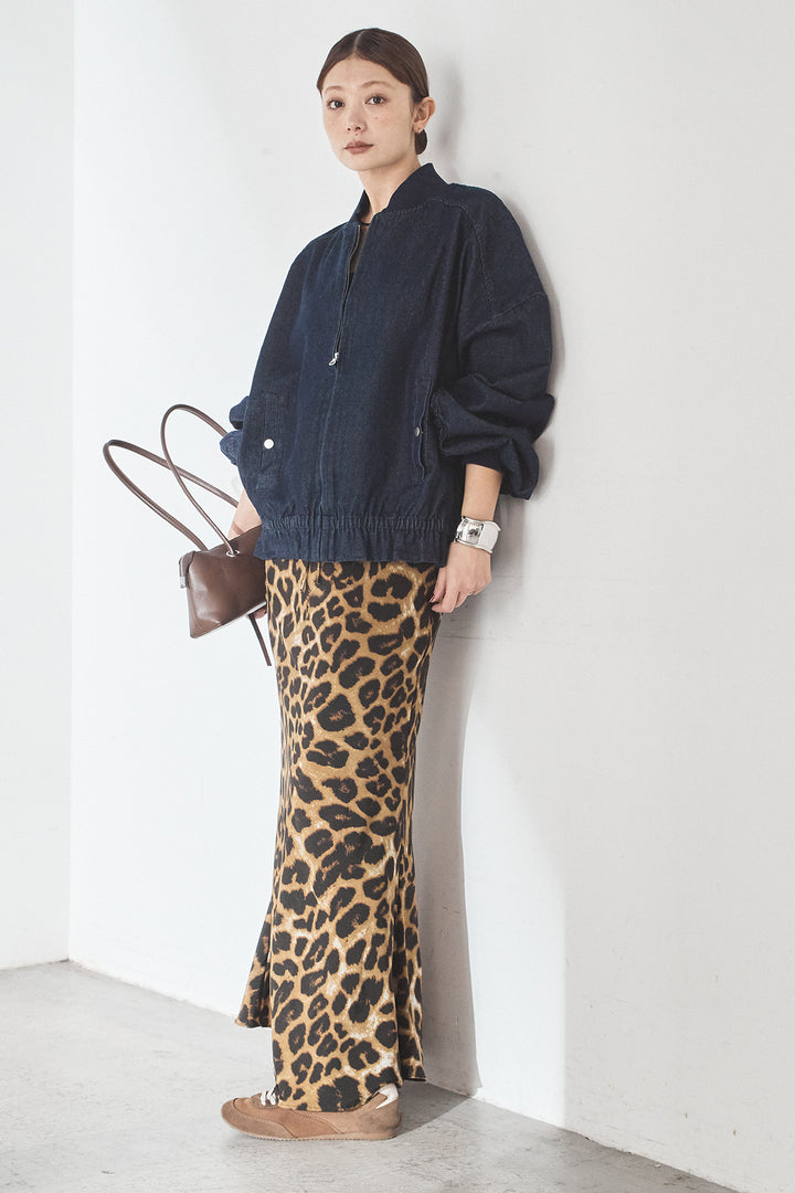 [SET]袖シャーリング裾フリルデニムブルゾン+レオパードサテンナロースカート(2set)