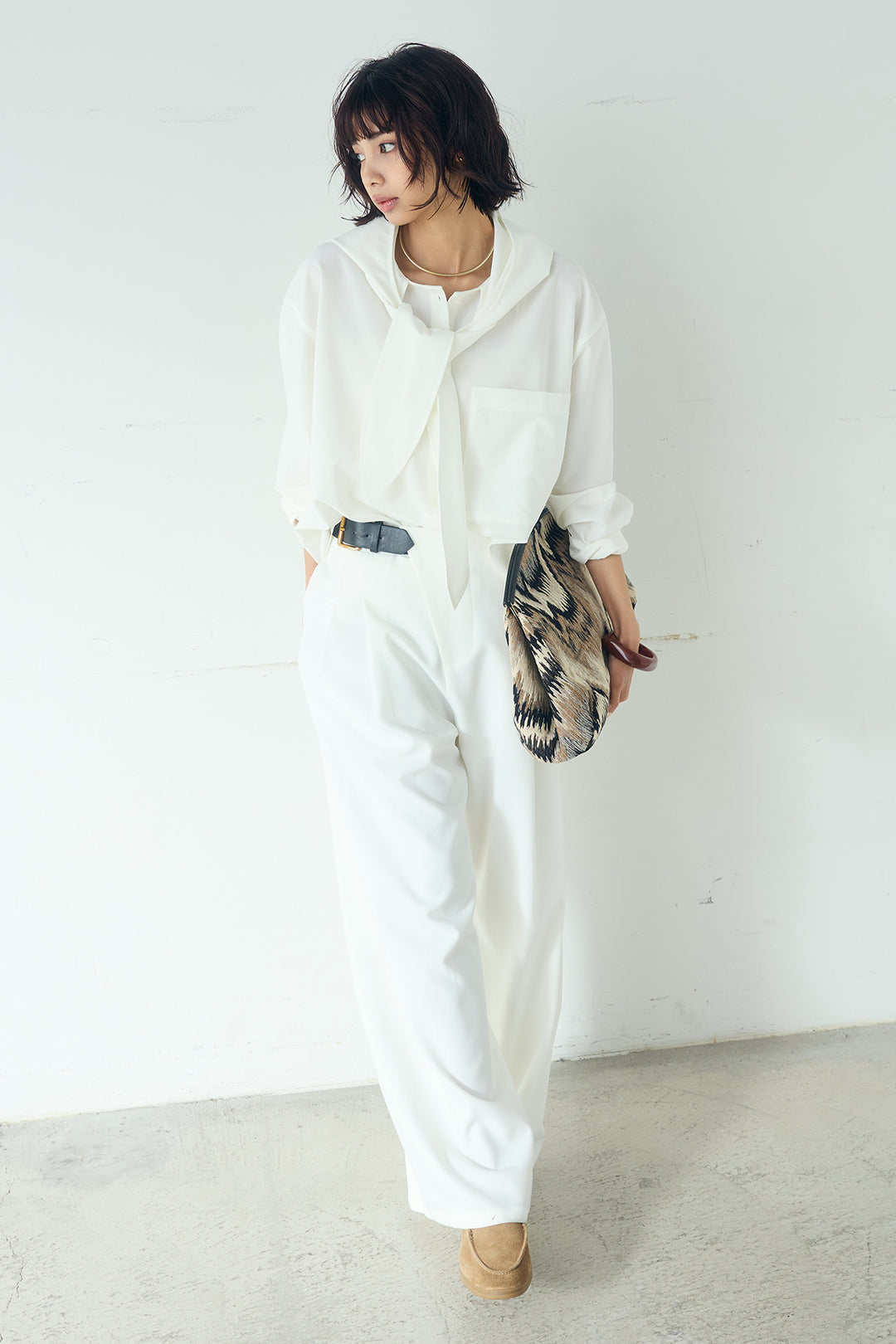 [SET]無地タイ付フーディーBIGシャツ+サイドベルトタック入りスラックス(2set)