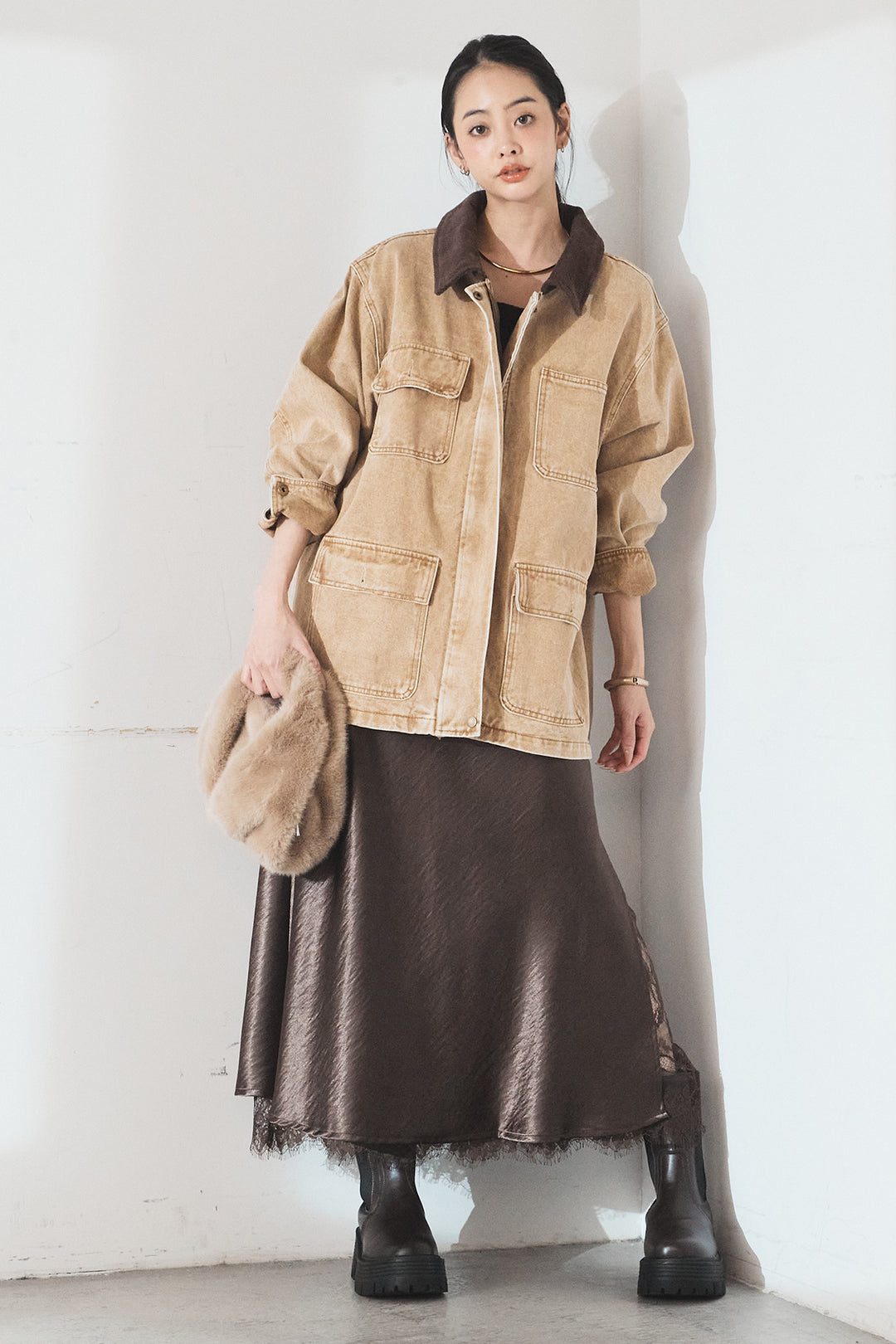 [SET]襟コーデュロイジップデニム調カバーオール+裾レースデザインサテンスカート(2set)