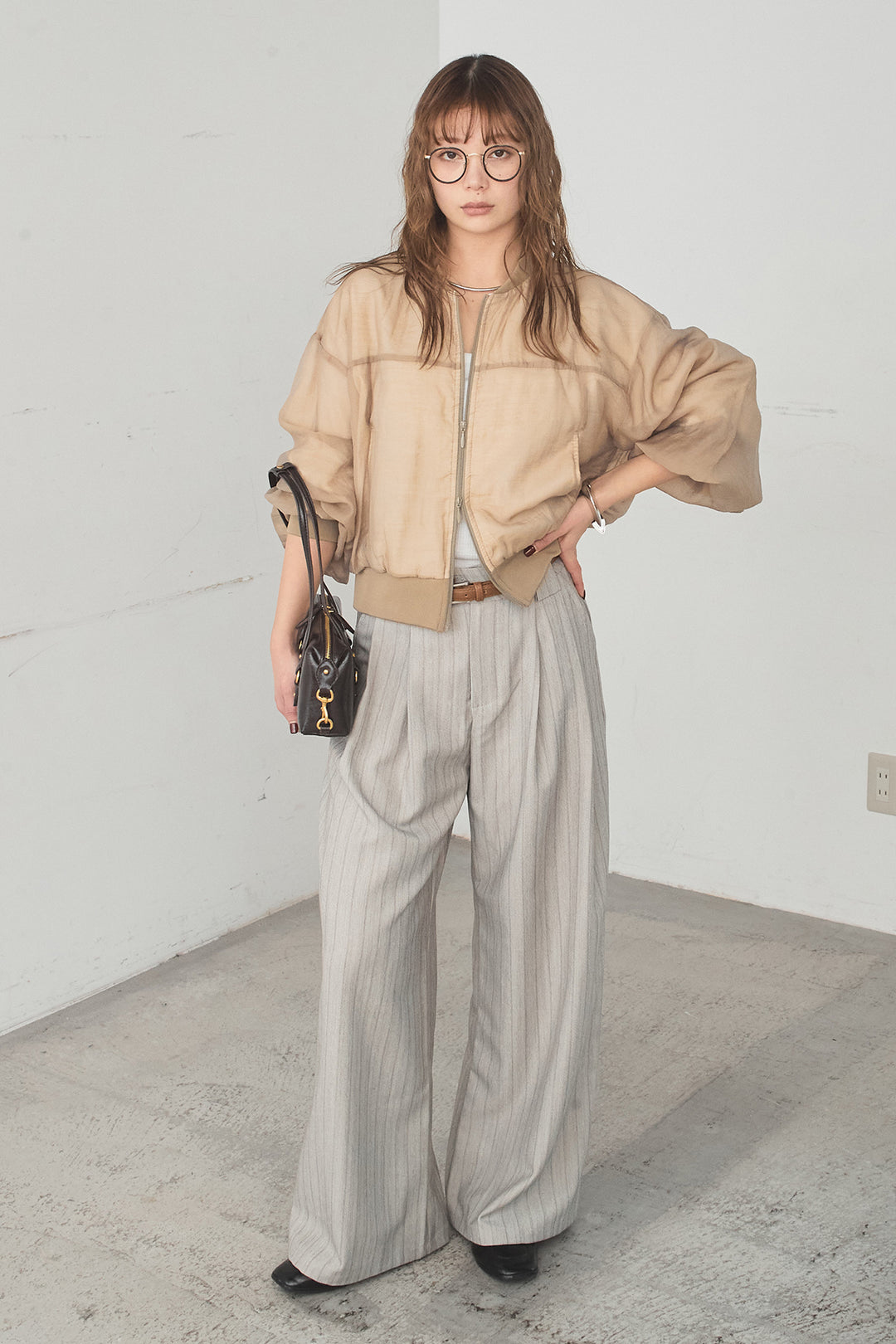 [SET]シアー×ポンチブルゾン+細ベルト付きピンストライプワイドパンツ(2set)