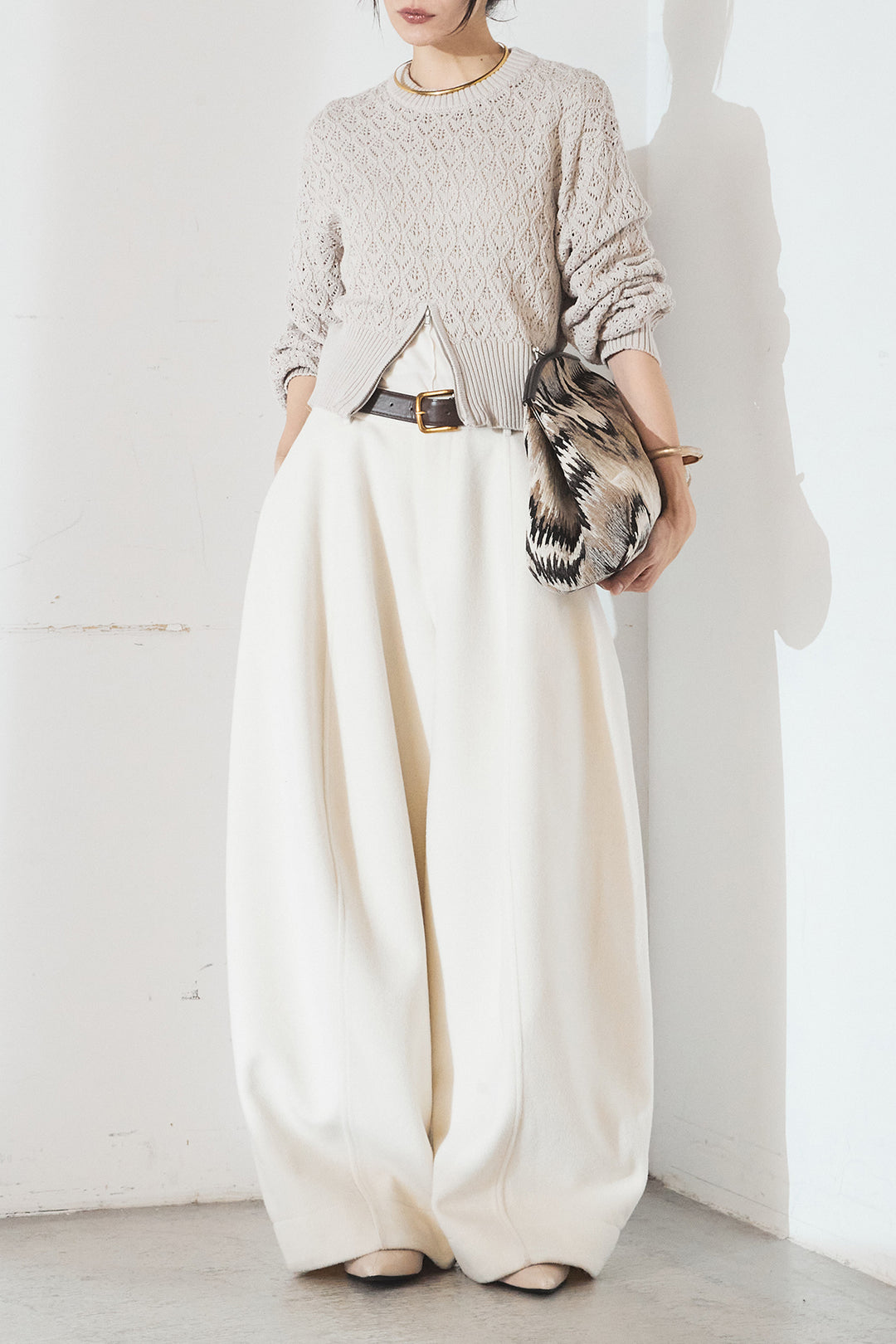 [SET]透かし編みニットジップスリットプルオーバー+ウールタッチカーブワイドパンツ(2set)