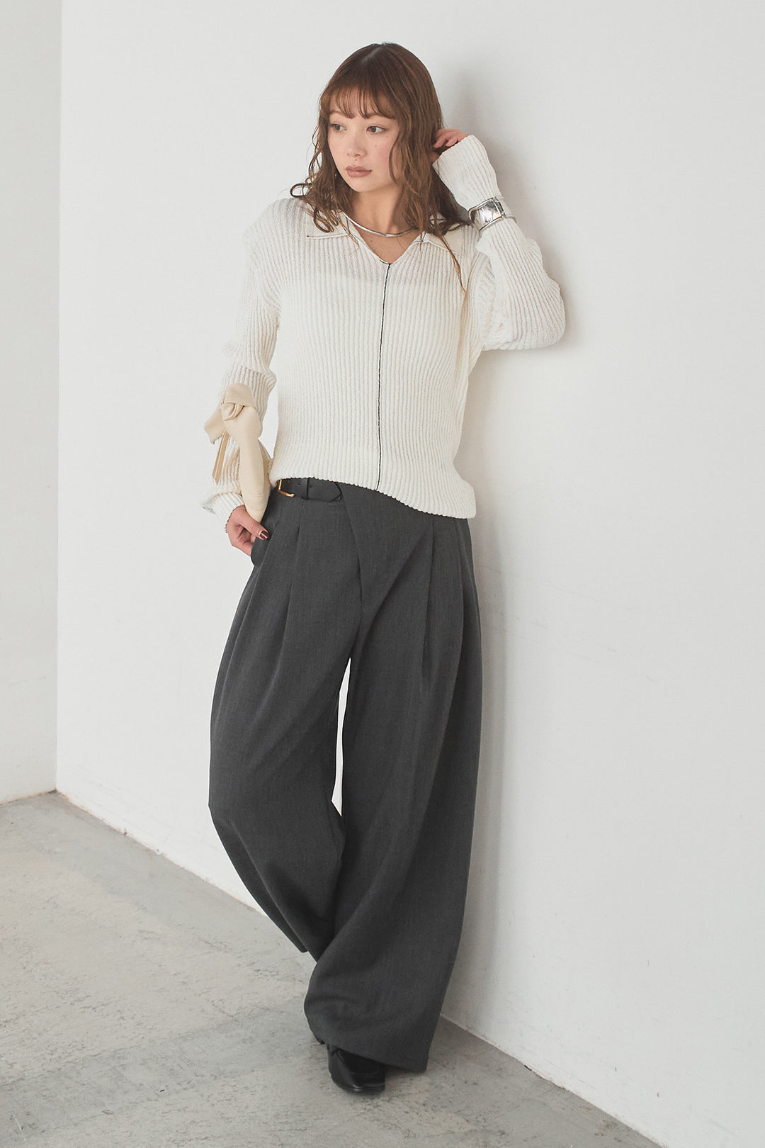 [SET]衿付きニットプルオーバー+サイドベルトタック入りスラックス(2set)
