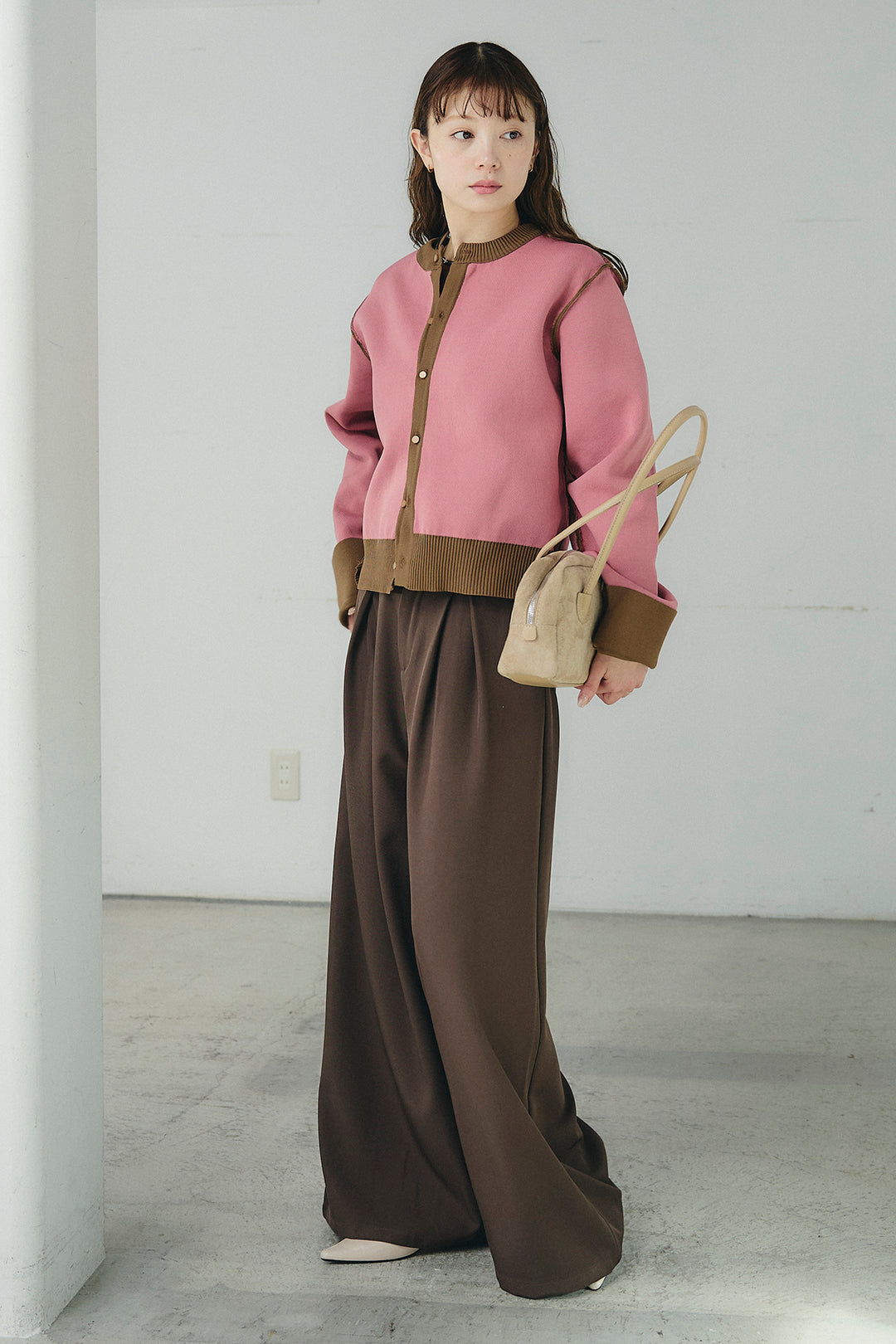 [SET]リバーシブル配色ニットカーディガン+ベルト付きツータックワイドパンツ(2set)