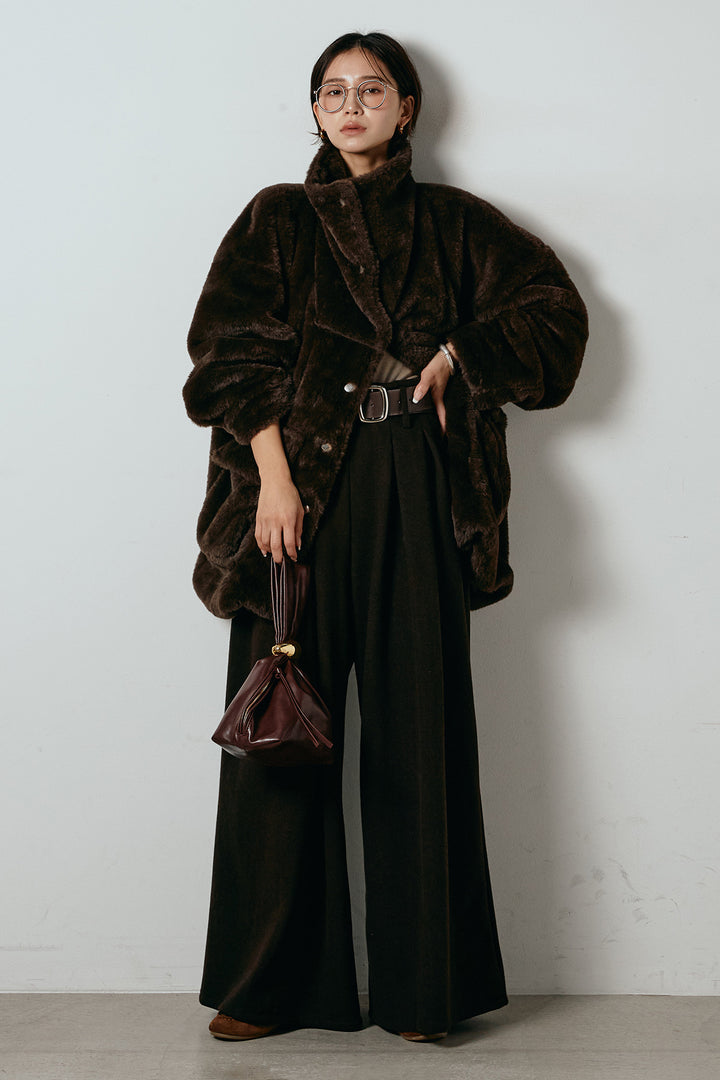 [SET]スタンドネックファーコート+フェイクレザー太ベルト付きタックワイドパンツ(2set)