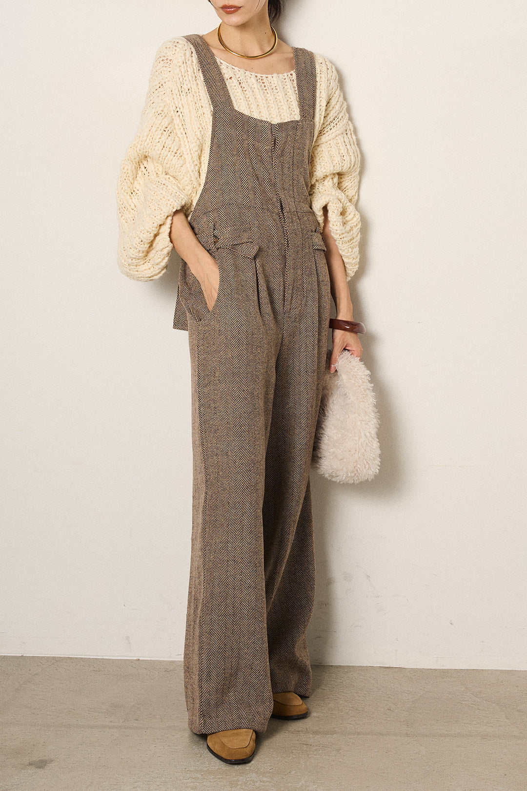 [SET]チャンキースラブニットクロップドプルオーバー+クラシックヘリンボーンサロペット(2set)