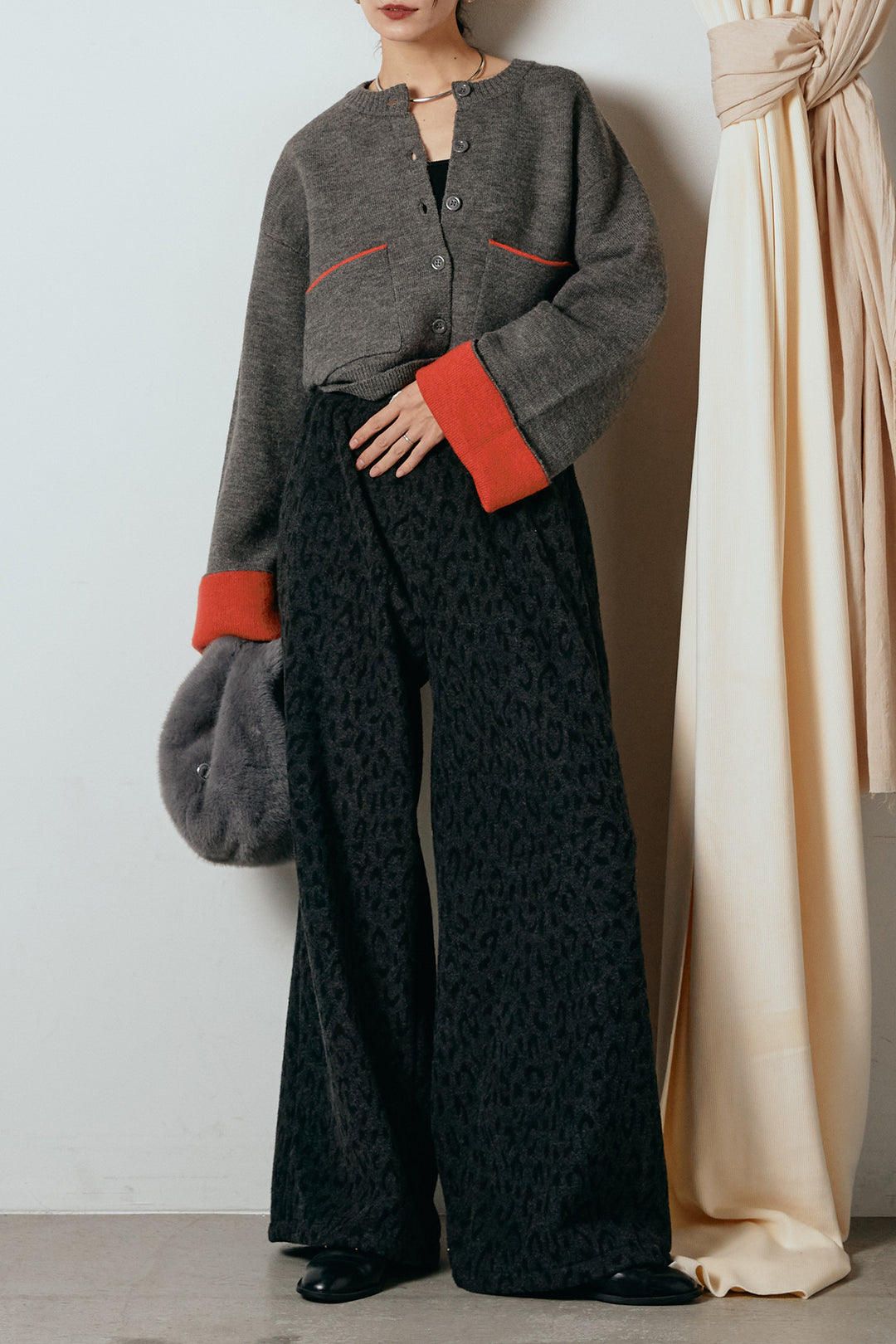 [SET]アルパカタッチダブルフェイスカーディガン+レオパードジャガードニットパンツ(2set)