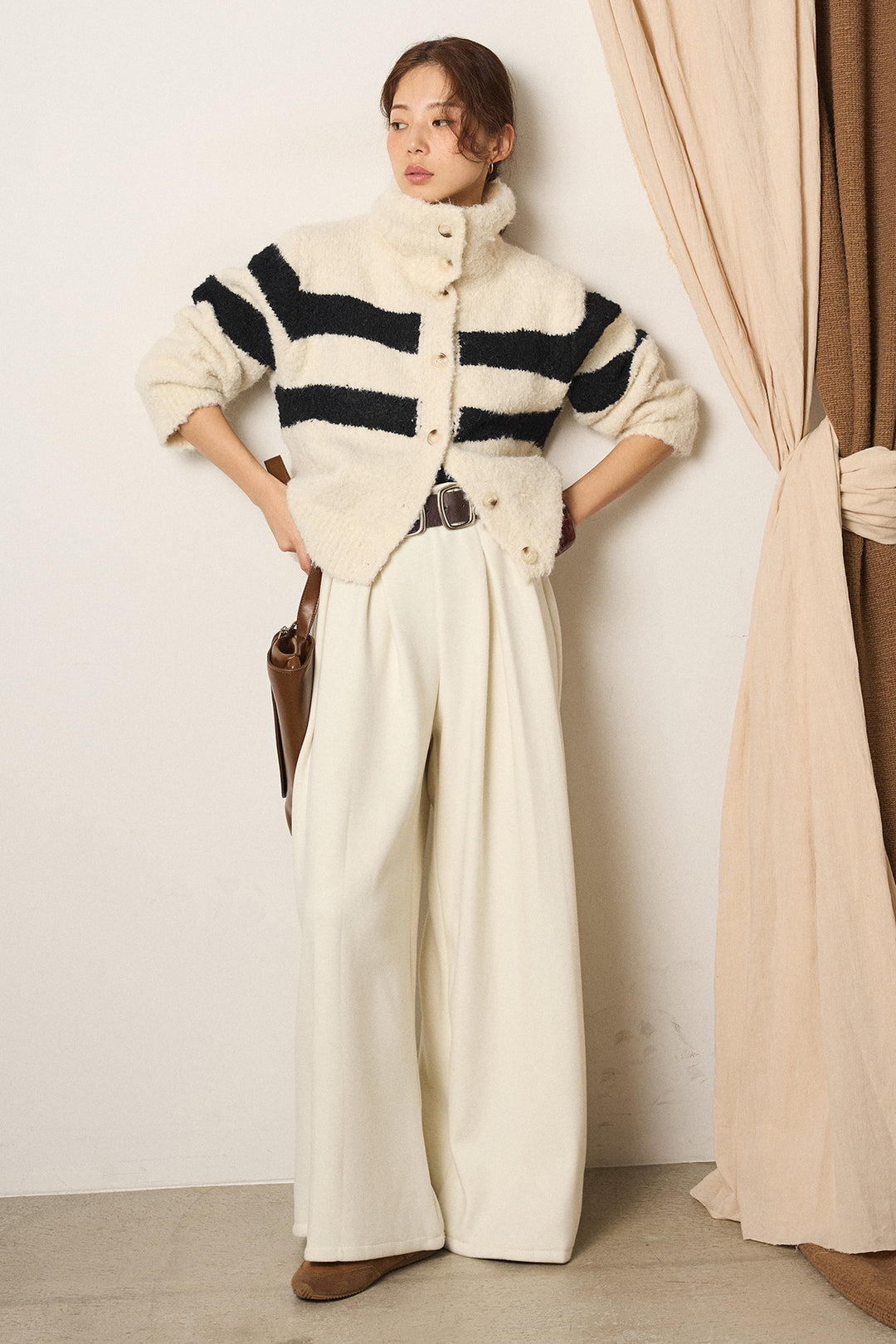 [SET]ハイネックボーダーニットカーディガン+フェイクレザー太ベルト付きタックワイドパンツ(2set)