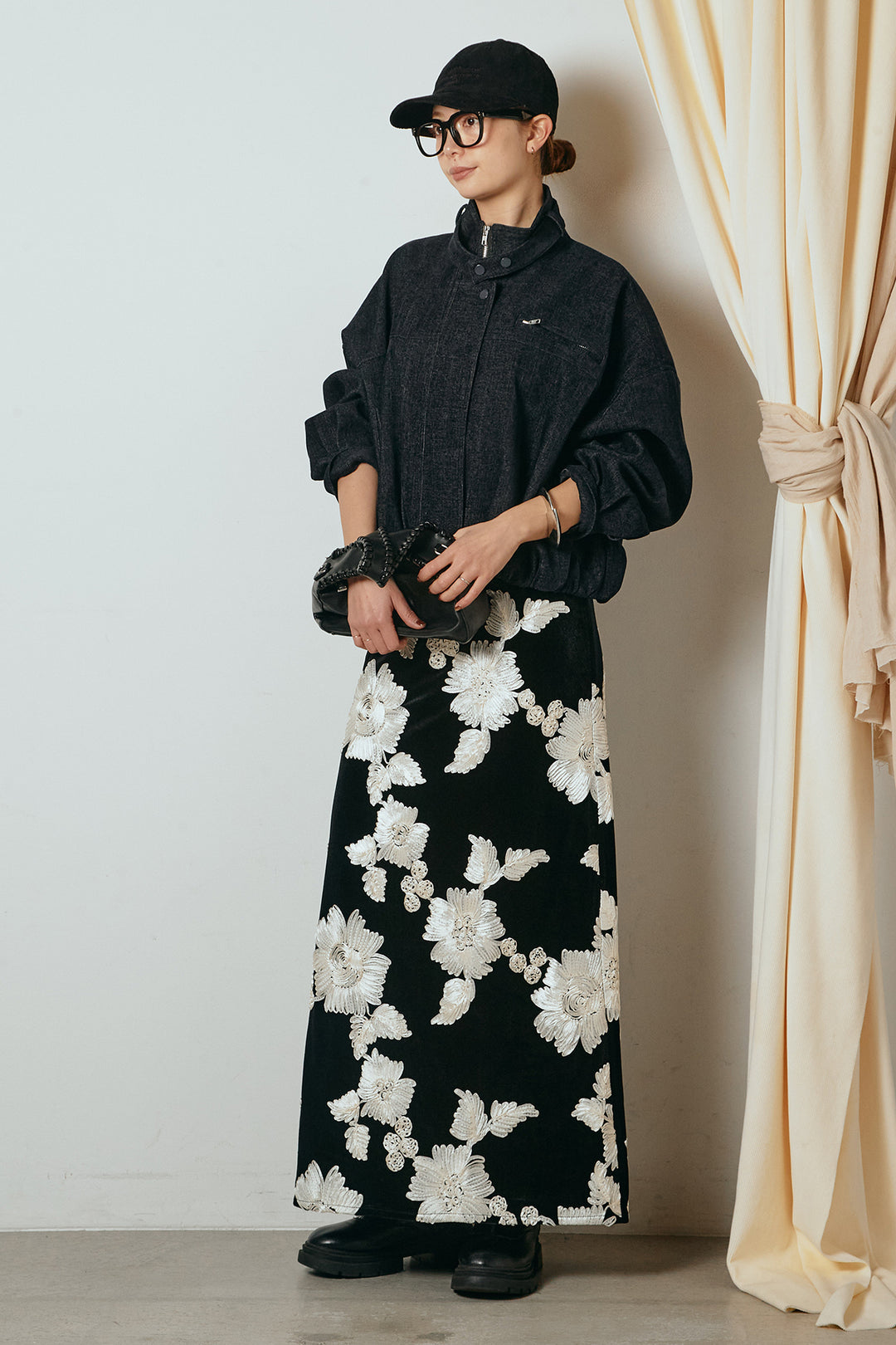 [SET]デニム調ハイネックブルゾン+フラワー刺繍ワイドスカート(2set)