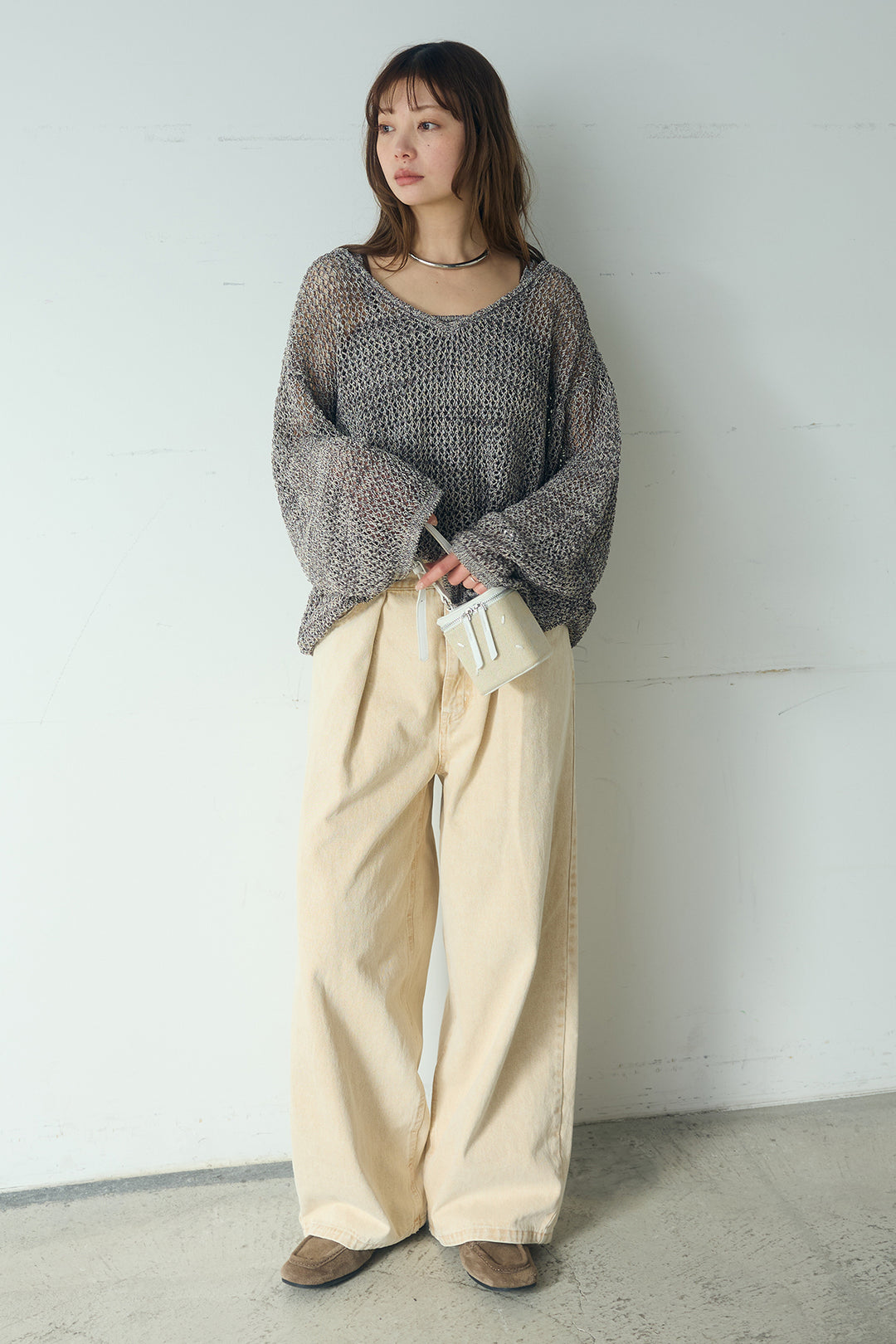 [SET]メッシュ編みビスチェセットVネックプルオーバー+カラーデニムタックカーブパンツ(2set)