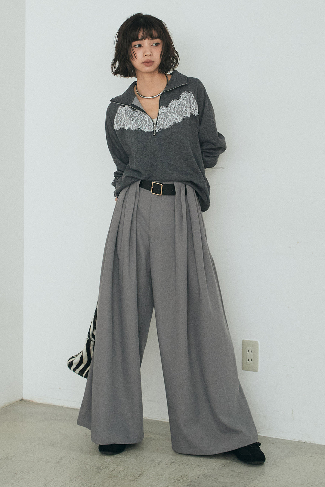 [SET]リバーレースハーフジップ裏毛スウェット+ベルト付きタックデザインハイウエストロングパンツ(2set)