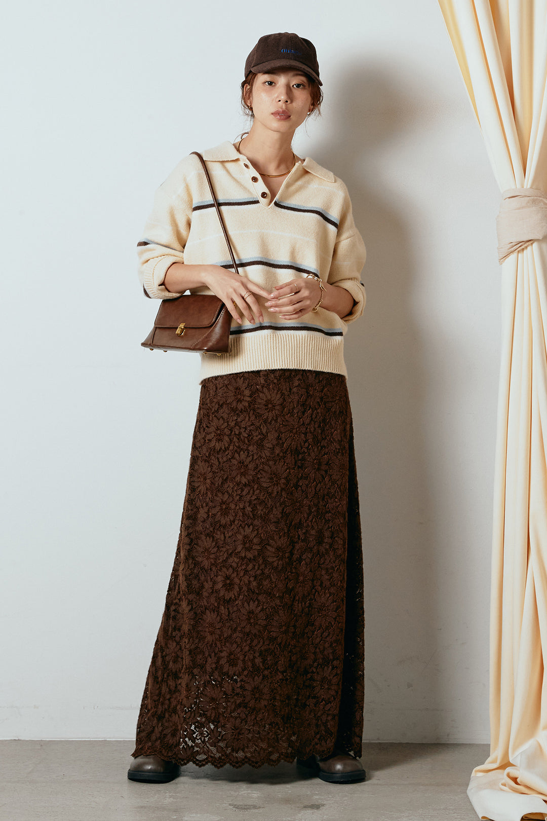 [SET]襟付きマルチボーダーニットポロトップス+花柄刺繍ベロアフレアスカート(2set)